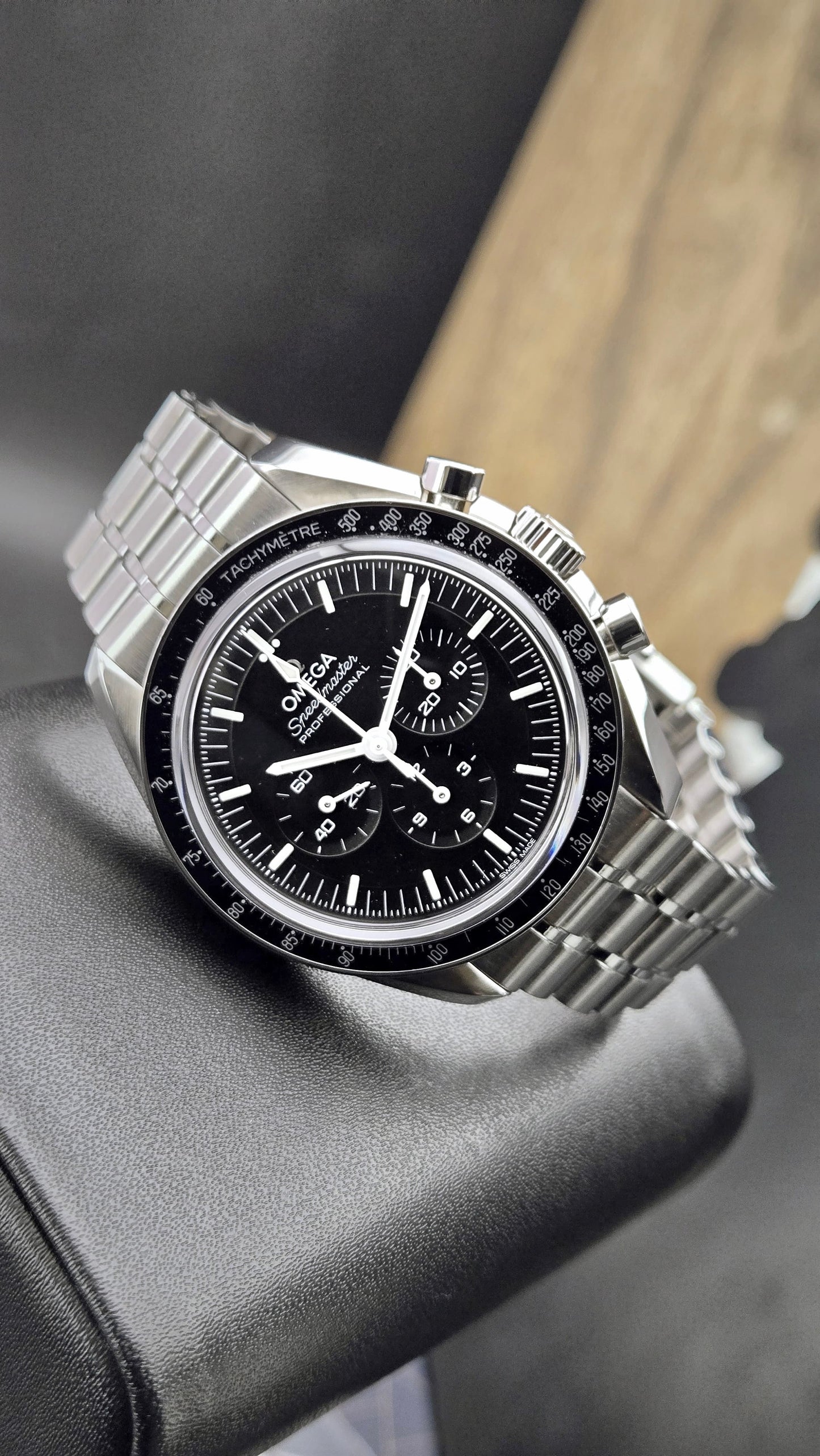 Omega Speedmaster Professional Moonwatch Sapphire