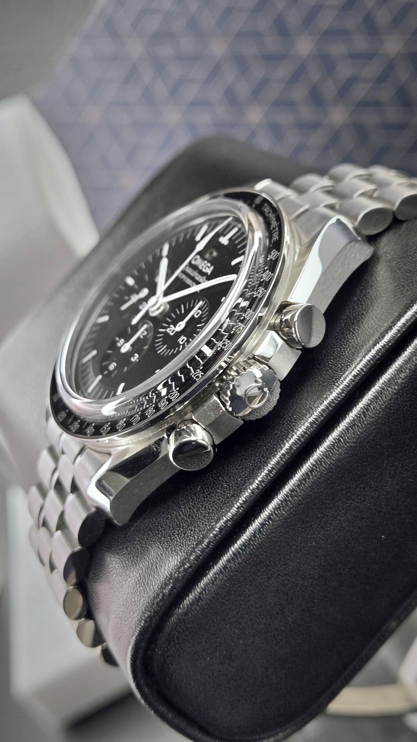 Omega Speedmaster Professional Moonwatch Sapphire