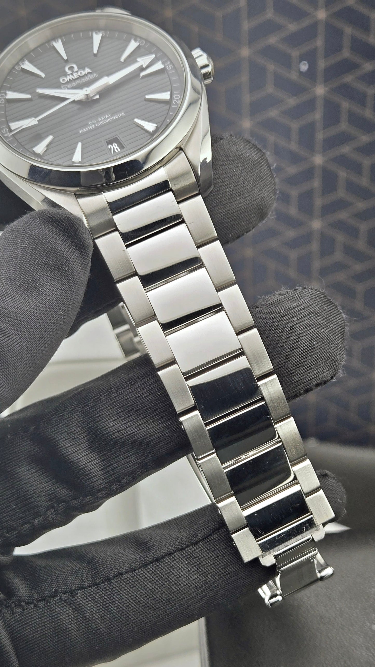 Omega Seamaster Aqua Terra 150m Green