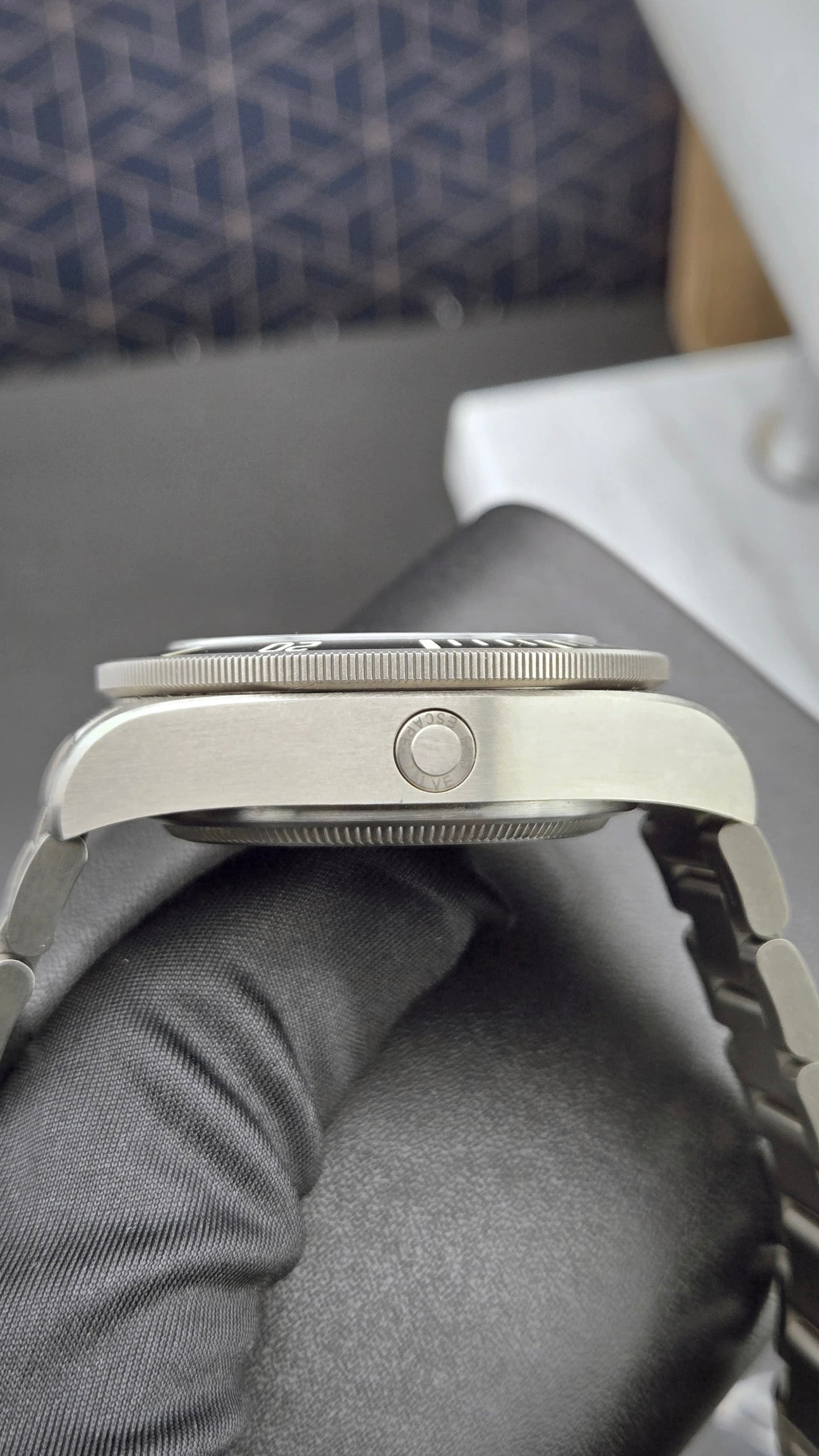 Tudor Pelagos LHD