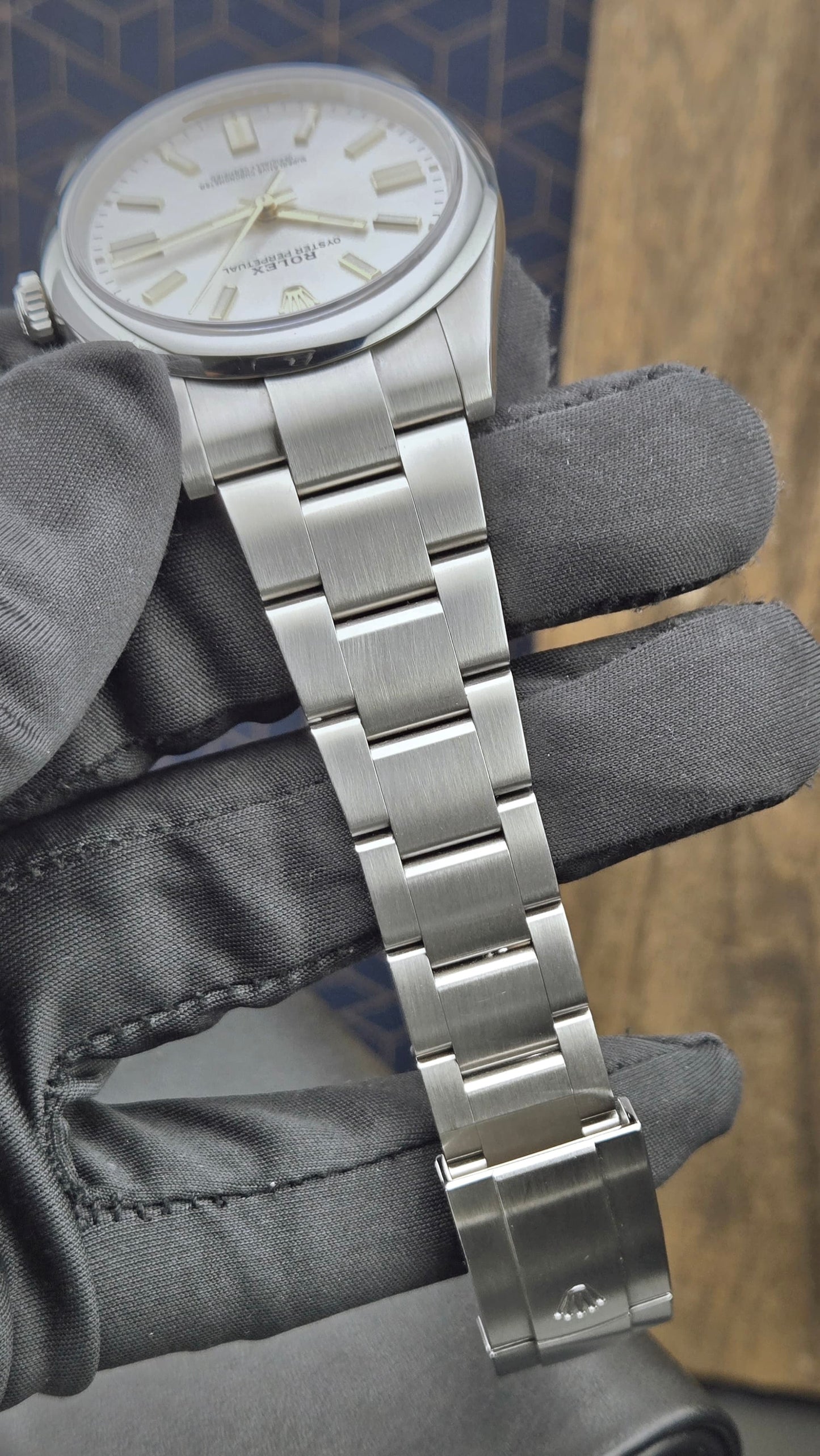 Rolex Oyster Perpetual 41 Silver