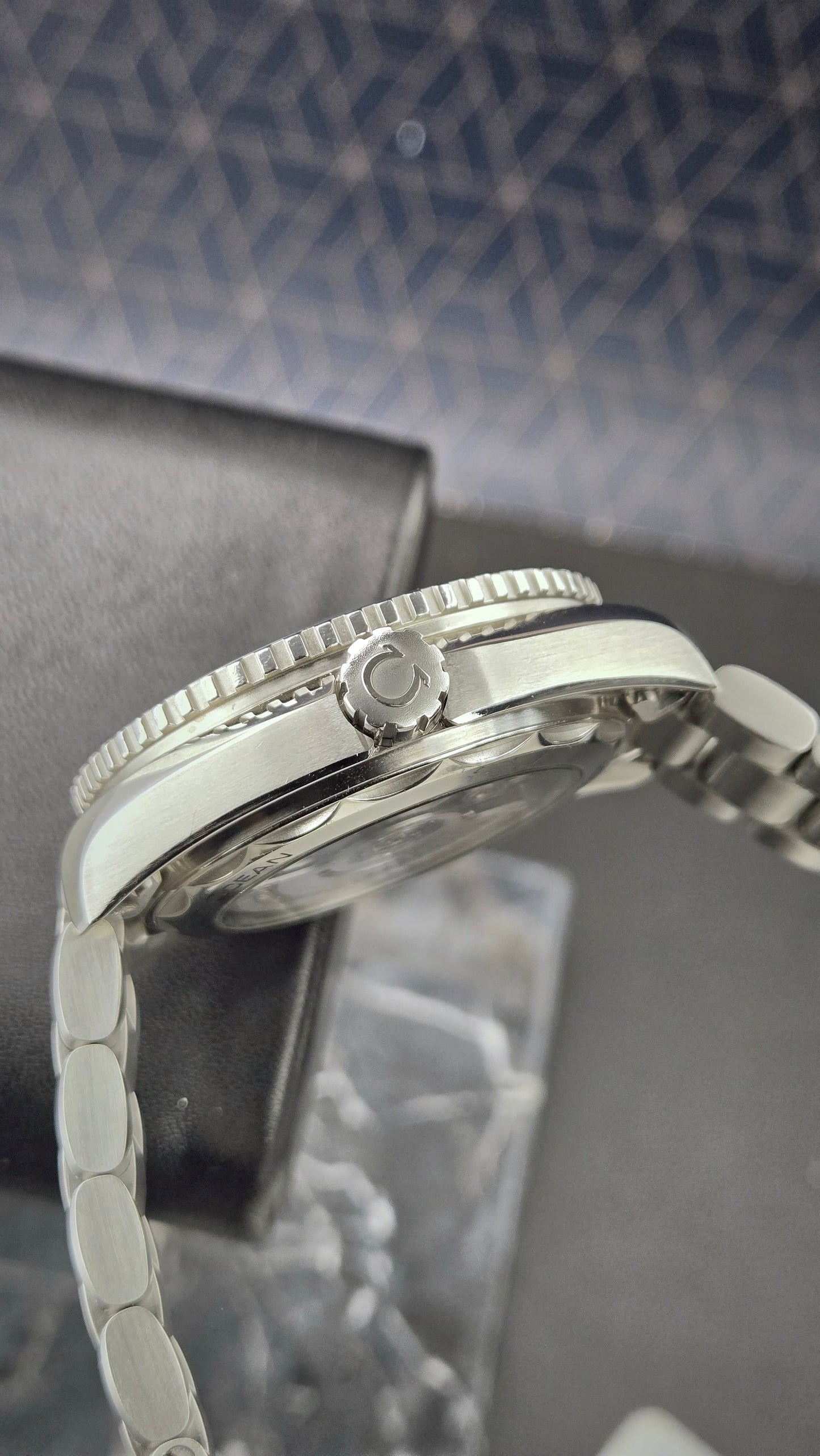 Omega Seamaster Planet Ocean 600m 39.5mm