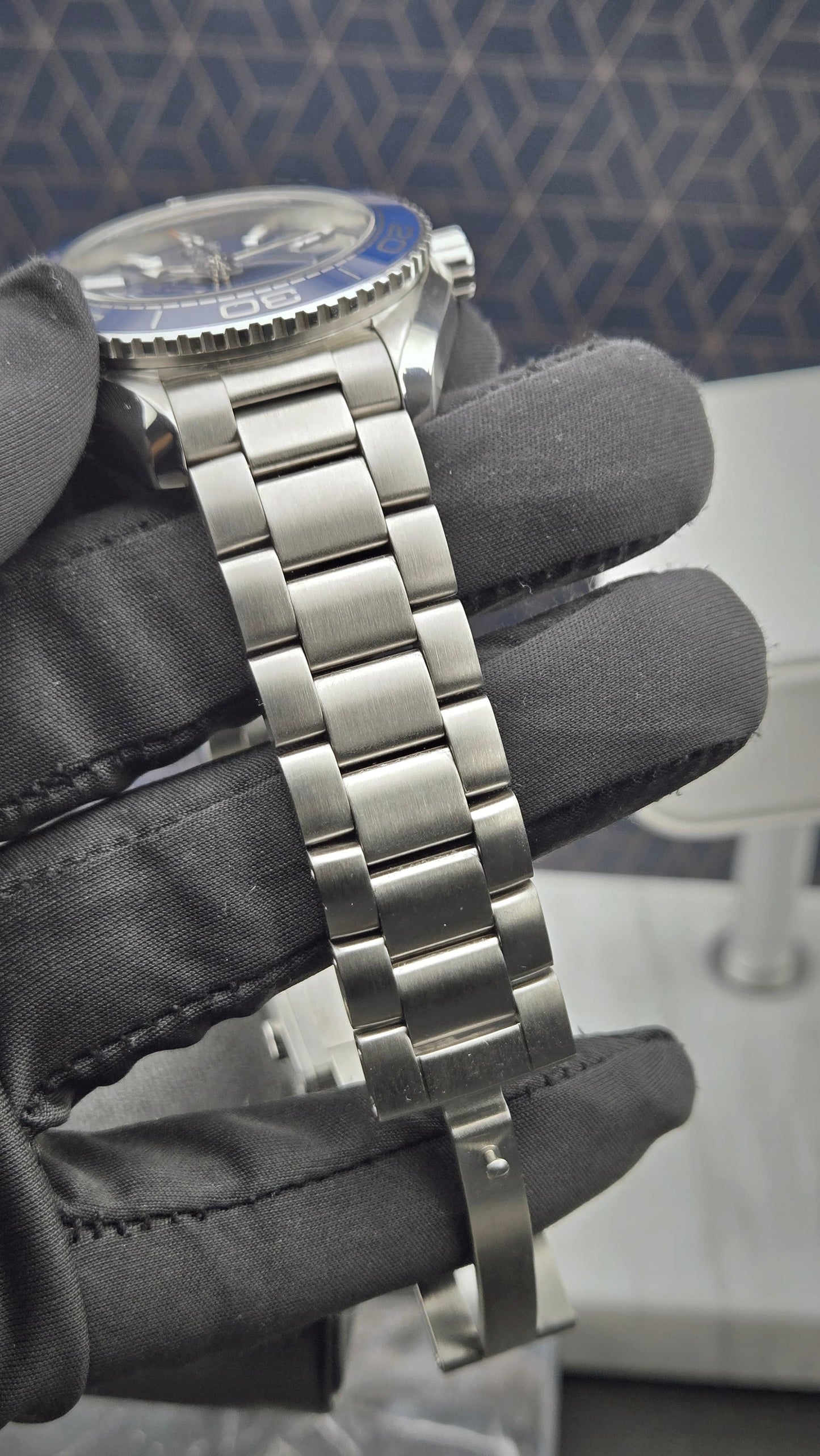 Omega Seamaster Planet Ocean 600m 39.5mm