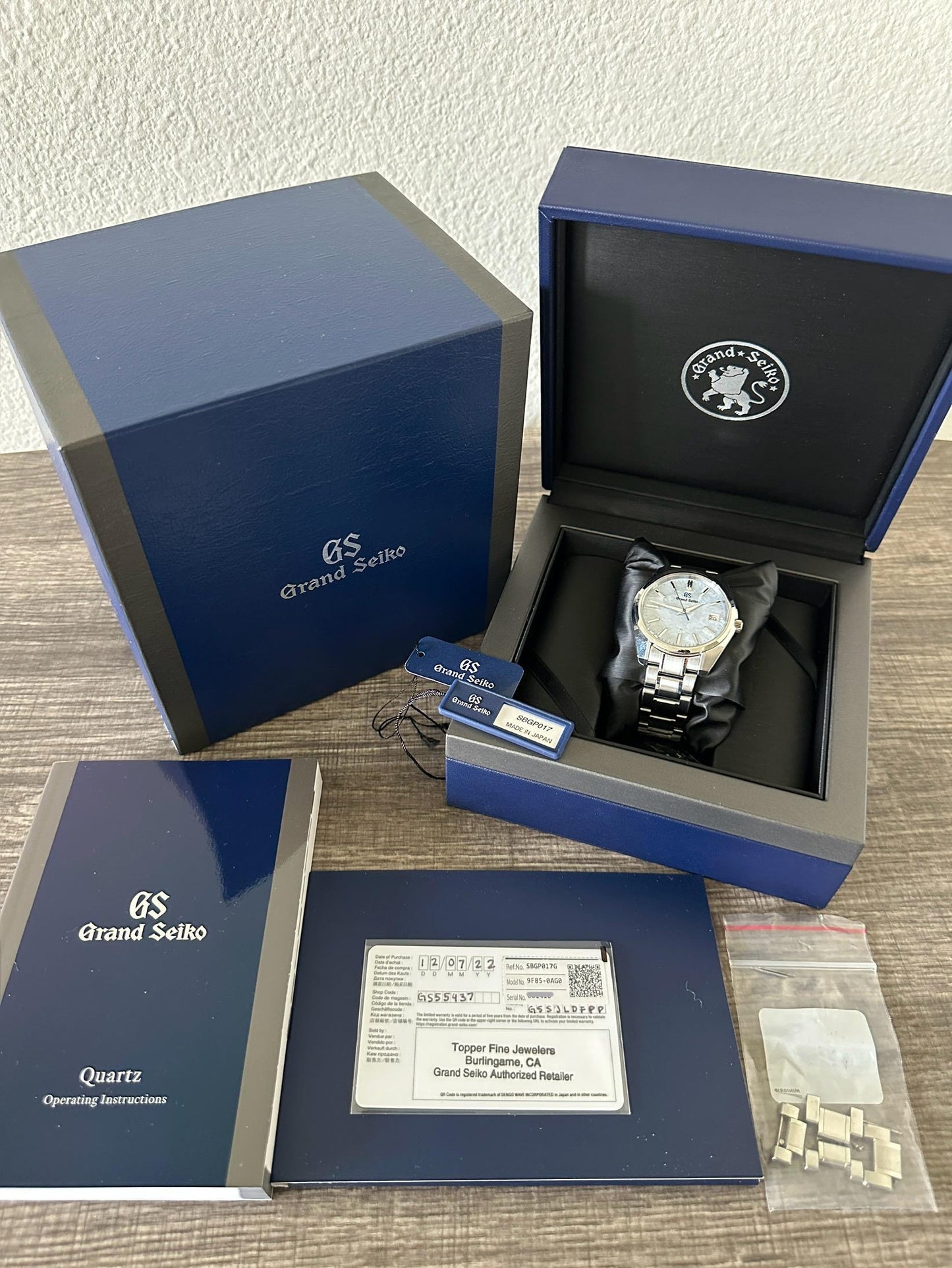 Grand Seiko Heritage Collection 40mm SBGP017