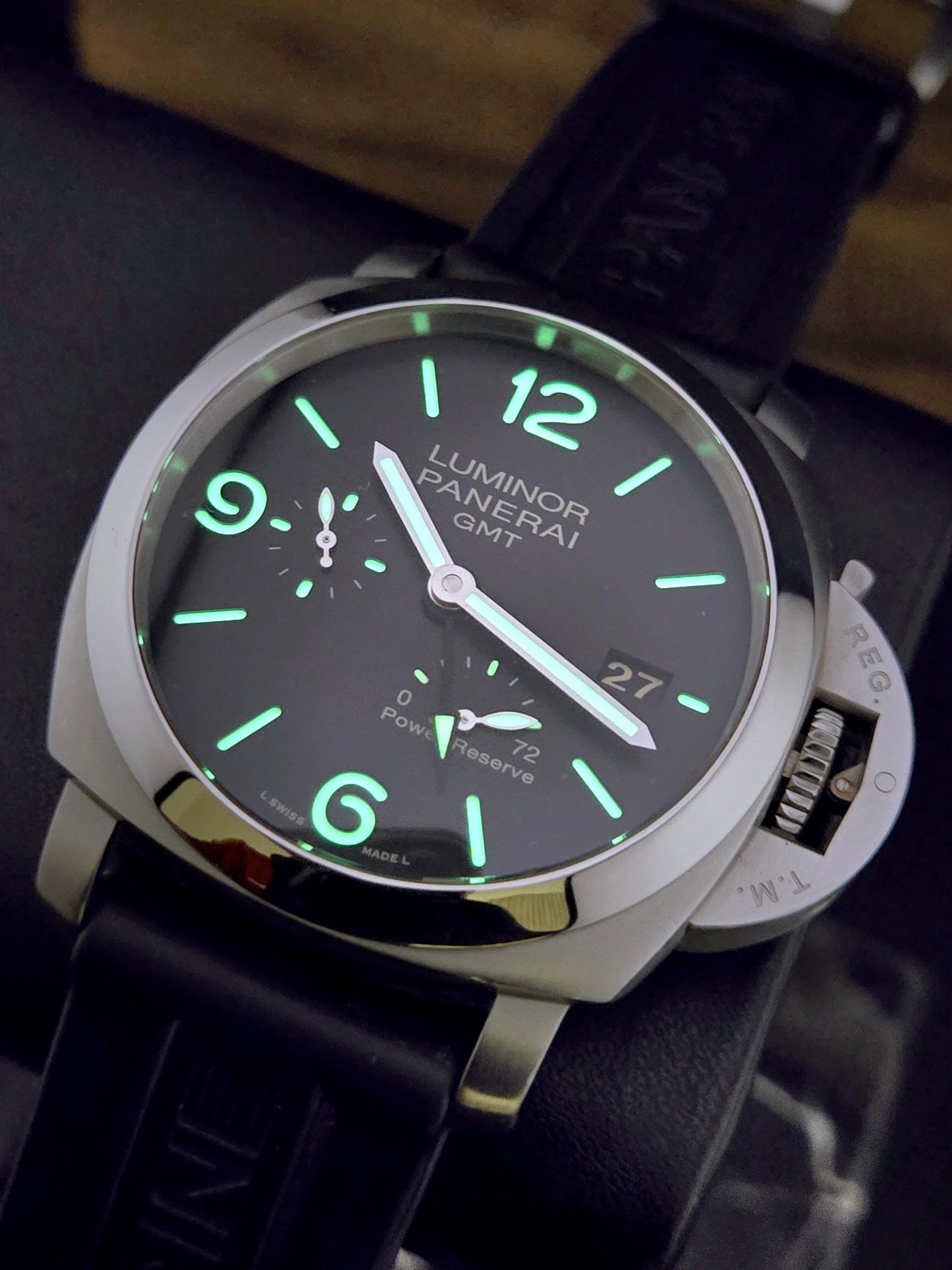 Panerai Luminor 1950 GMT