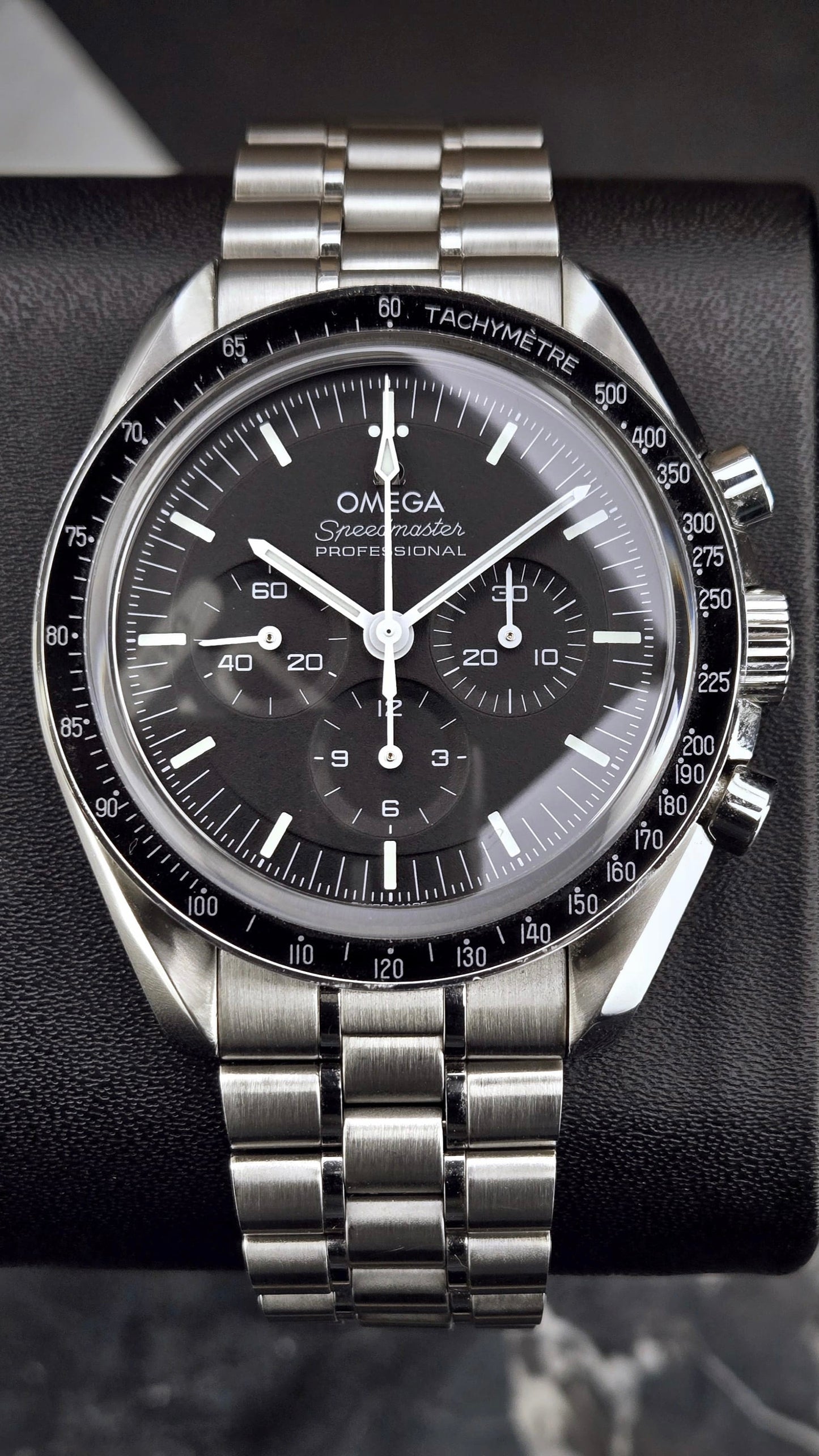 Omega Speedmaster Moonwatch Sapphire