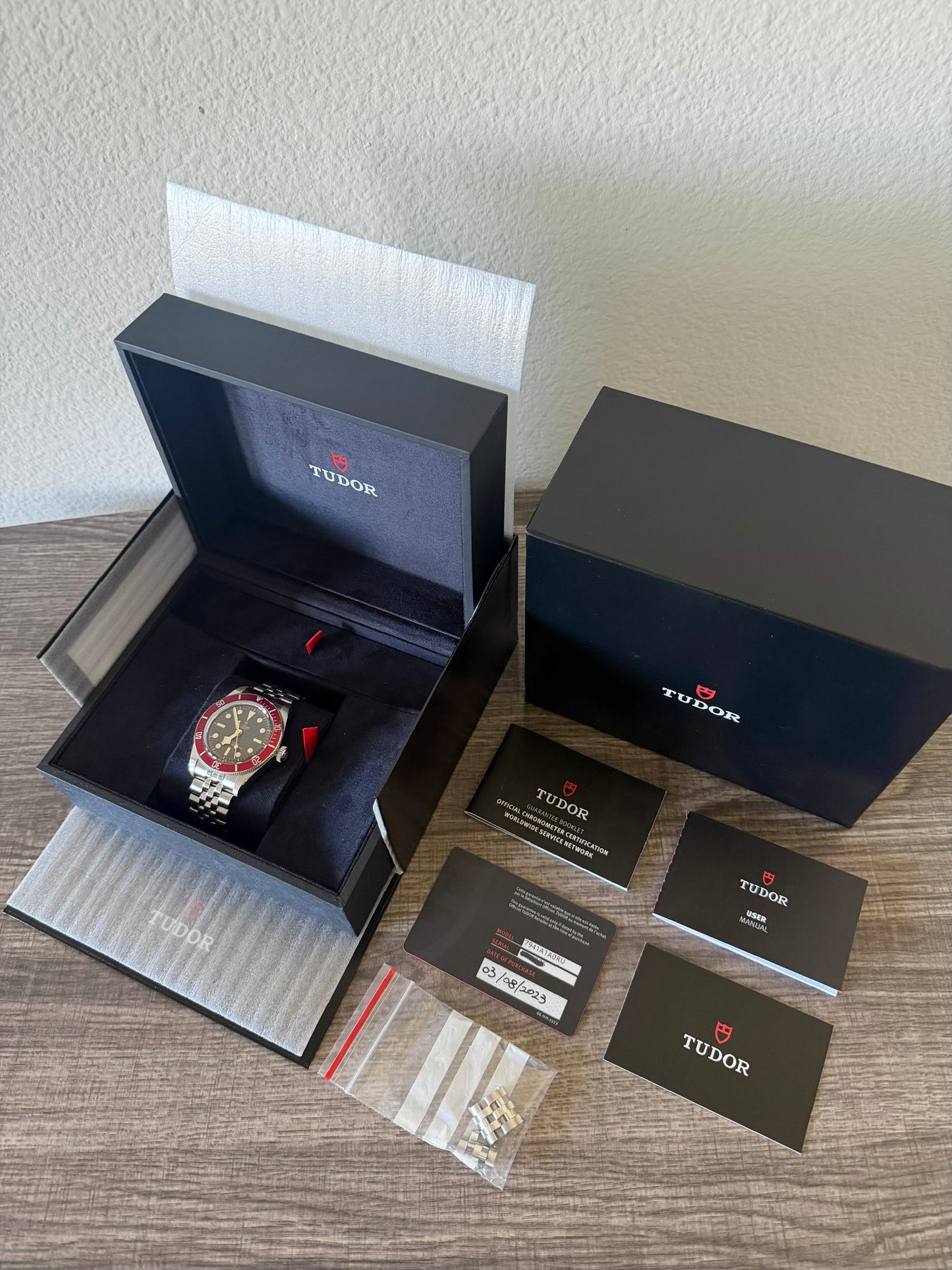 Tudor Black Bay Burgundy Jubilee METAS