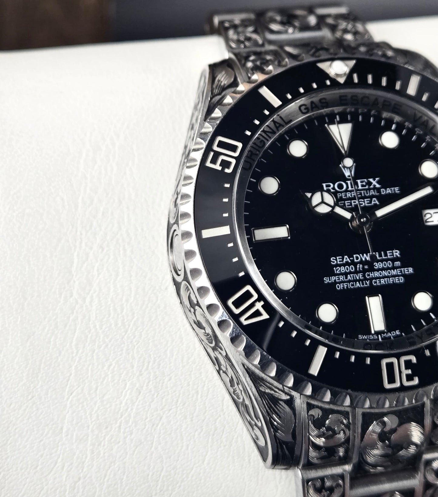 Rolex Sea Dweller Deepsea 116660 44mm Flowing Scroll Engraved