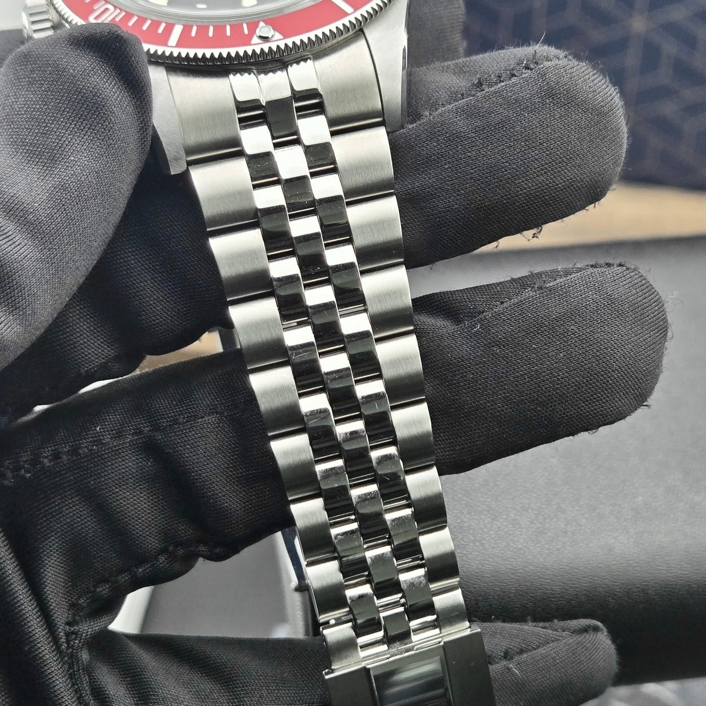 Tudor Black Bay Burgundy Red Bezel Jubilee