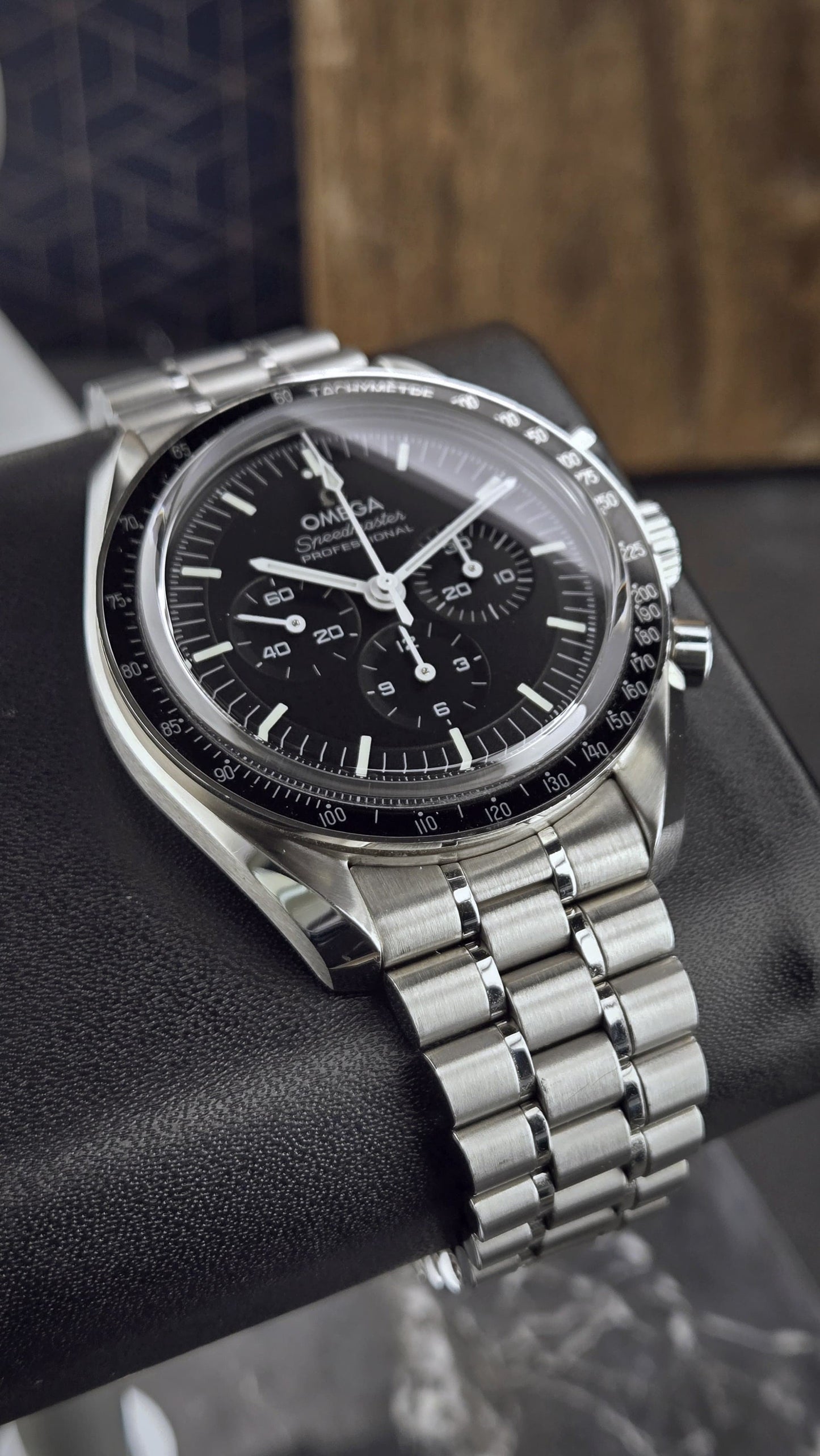Omega Speedmaster Moonwatch Sapphire