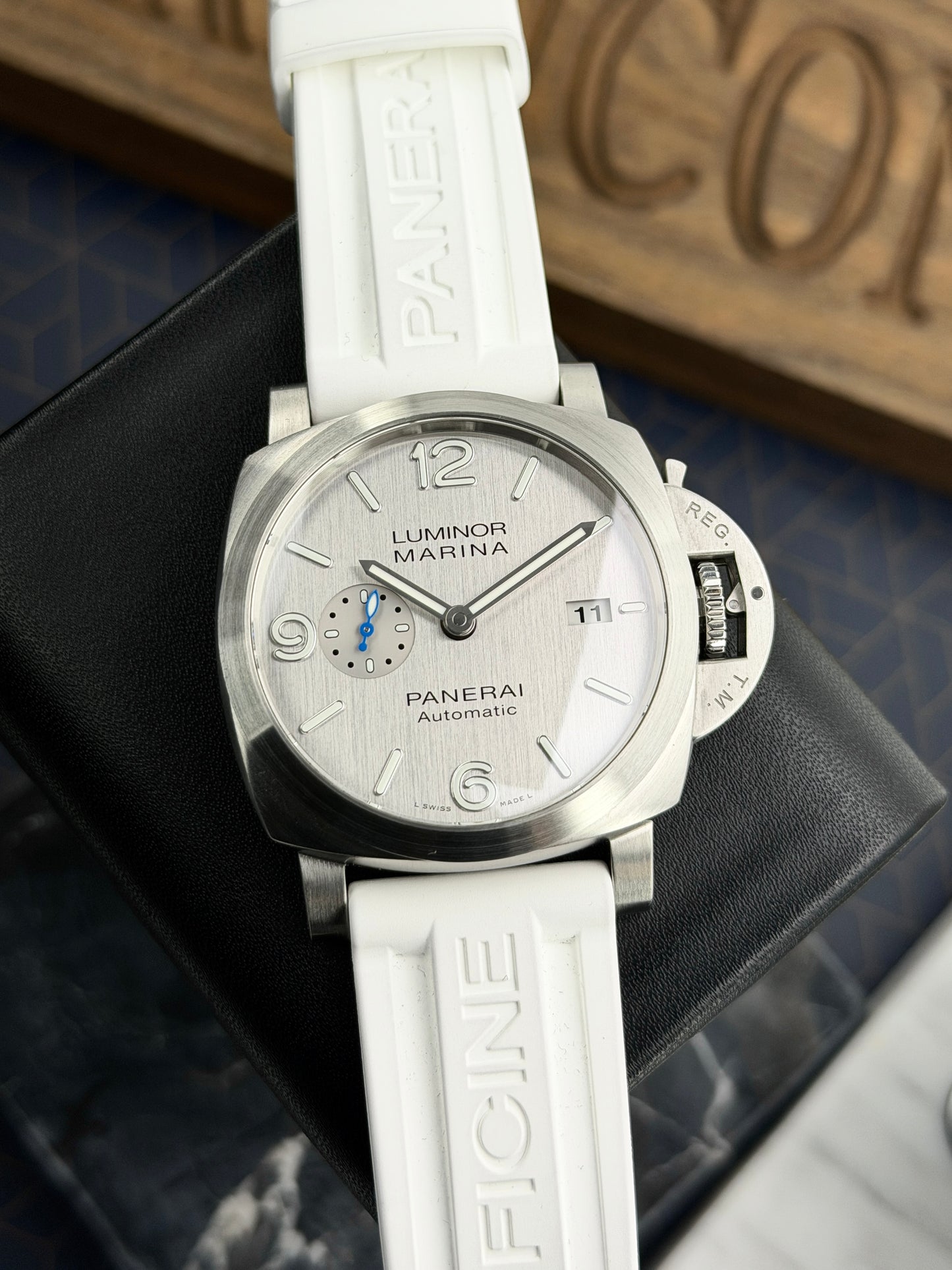 Panerai 1950 3 Days Luminor Marina Automatic 44mm Silver Surfer