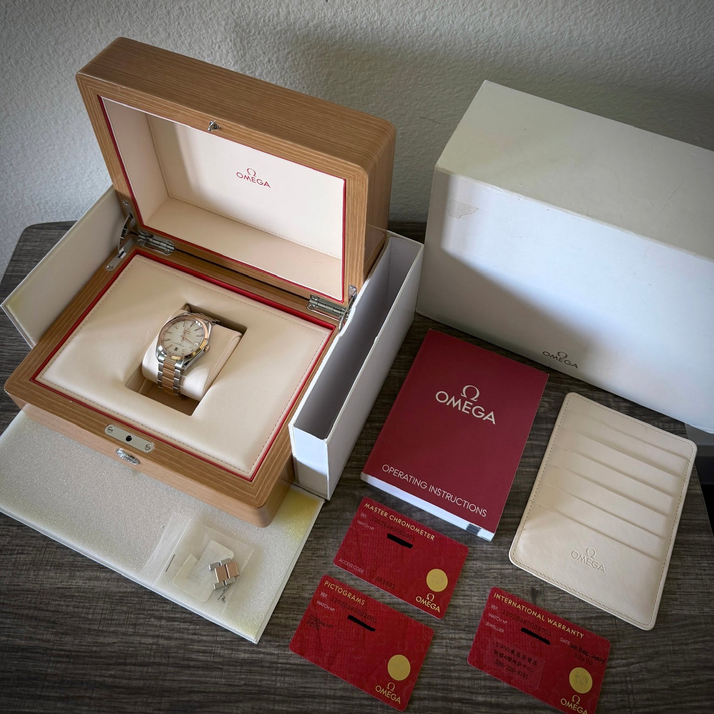 Omega Seamaster Aqua Terra Rose Gold 150m