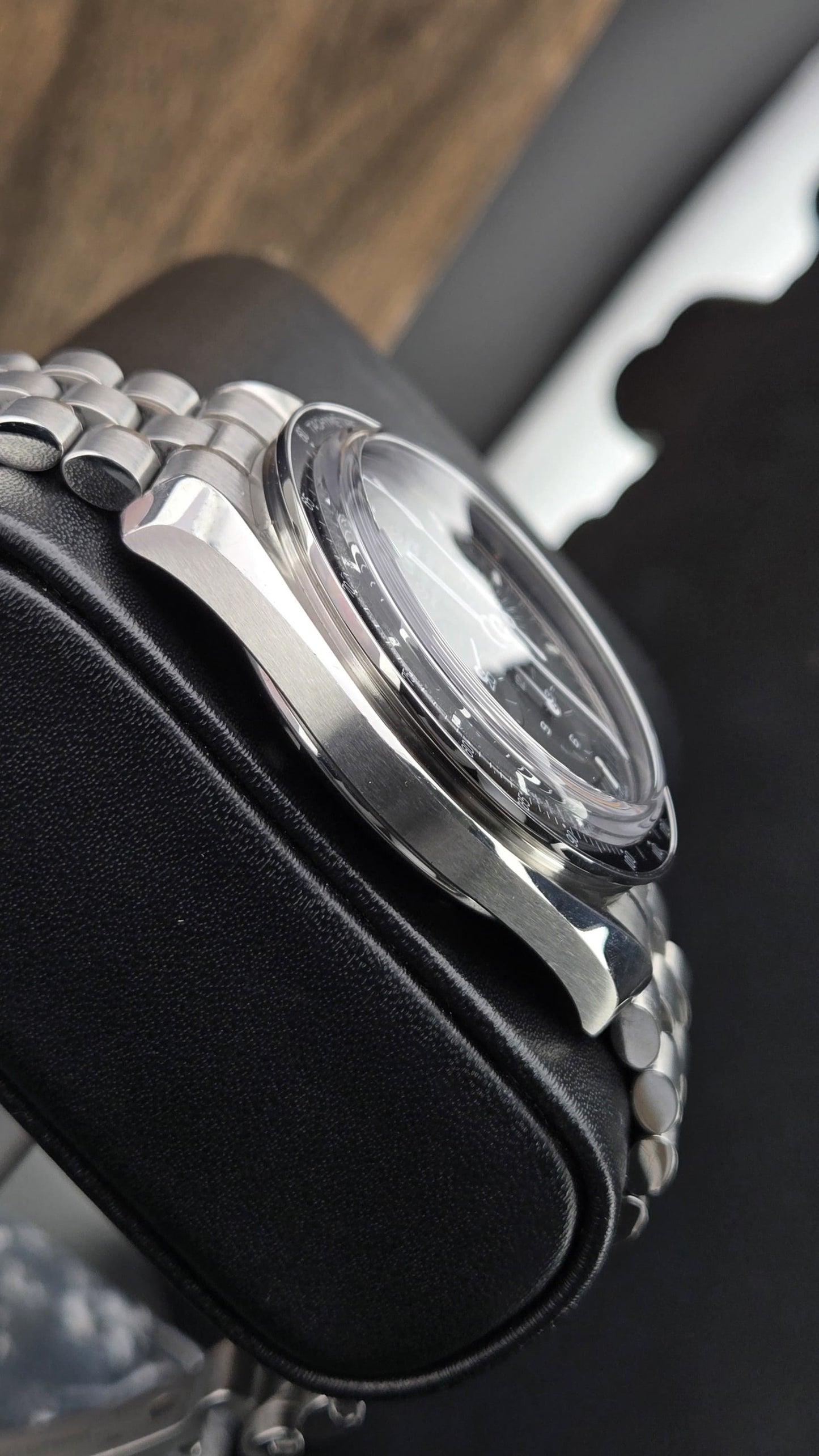 Omega Speedmaster Moonwatch Sapphire
