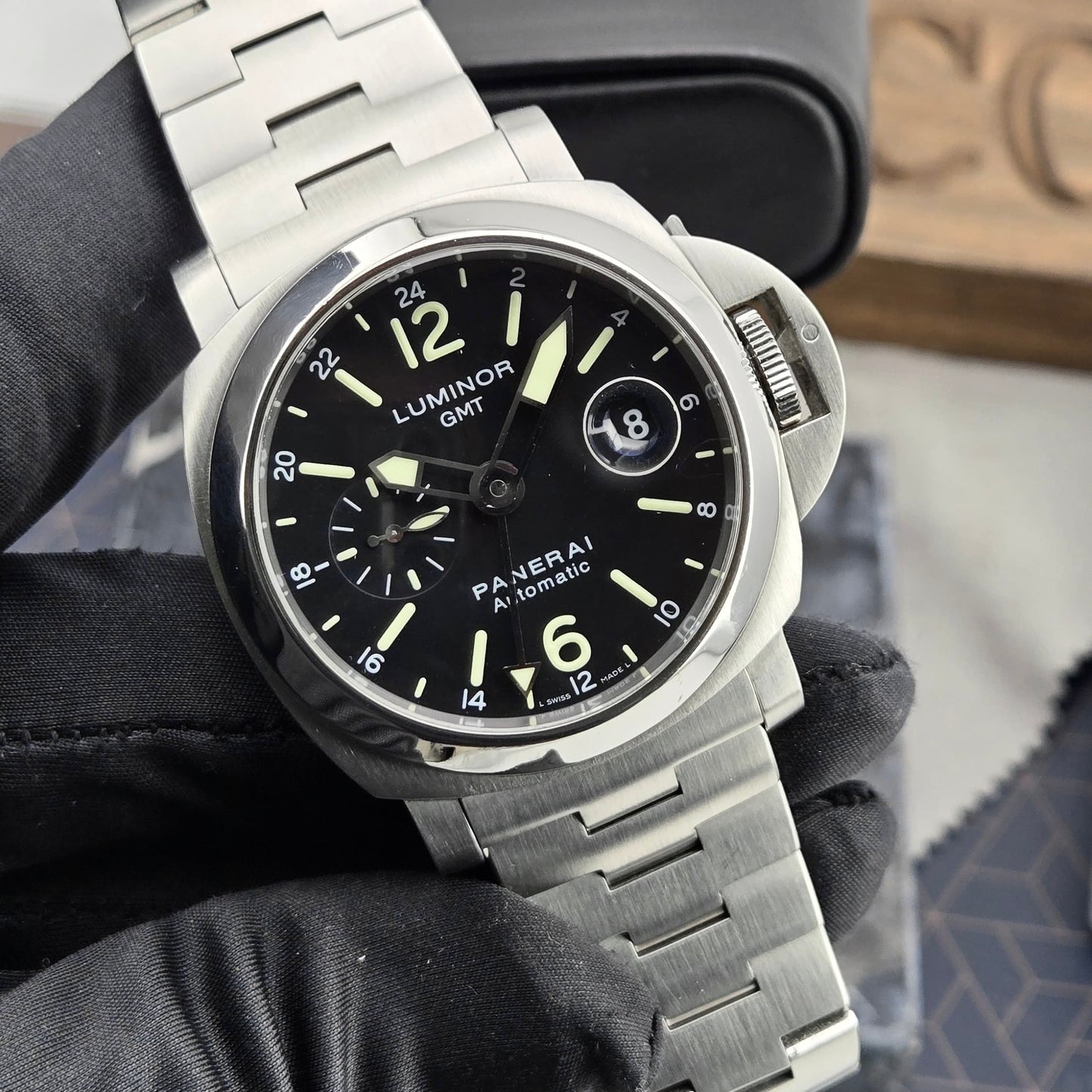 Panerai Luminor GMT 44mm Black