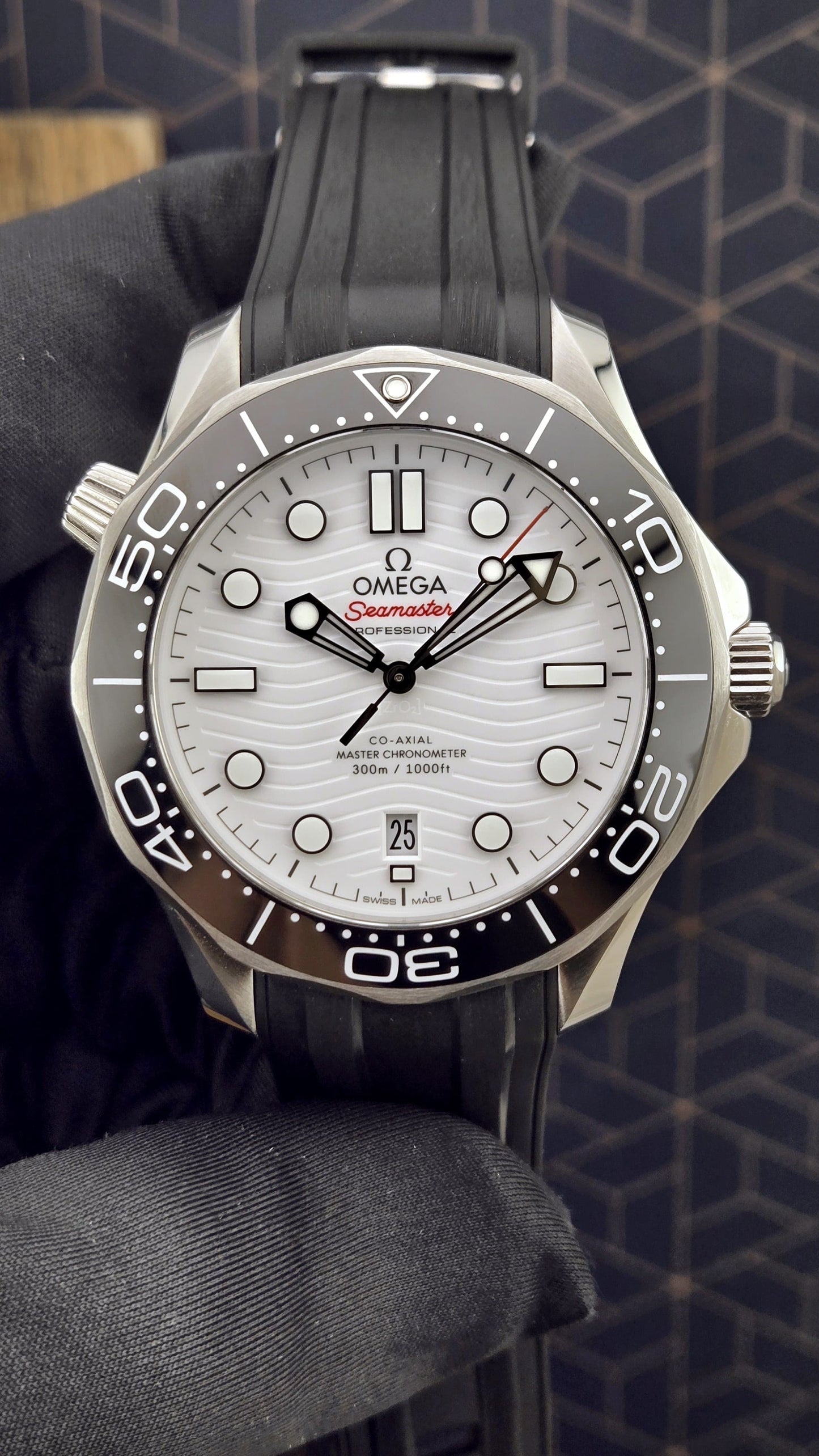 Omega Seamaster Diver 300m