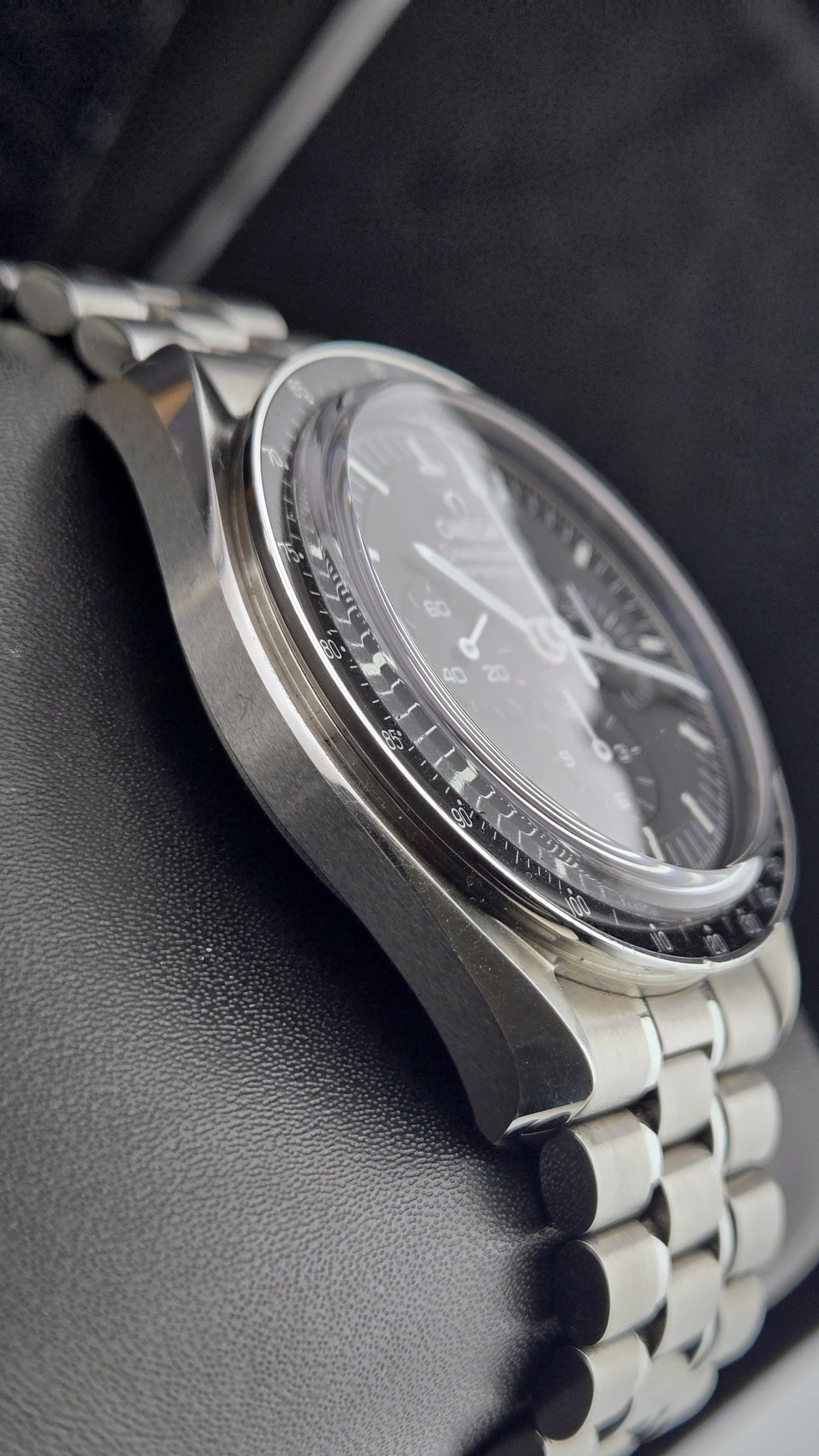 Omega Speedmaster Moonwatch Sapphire