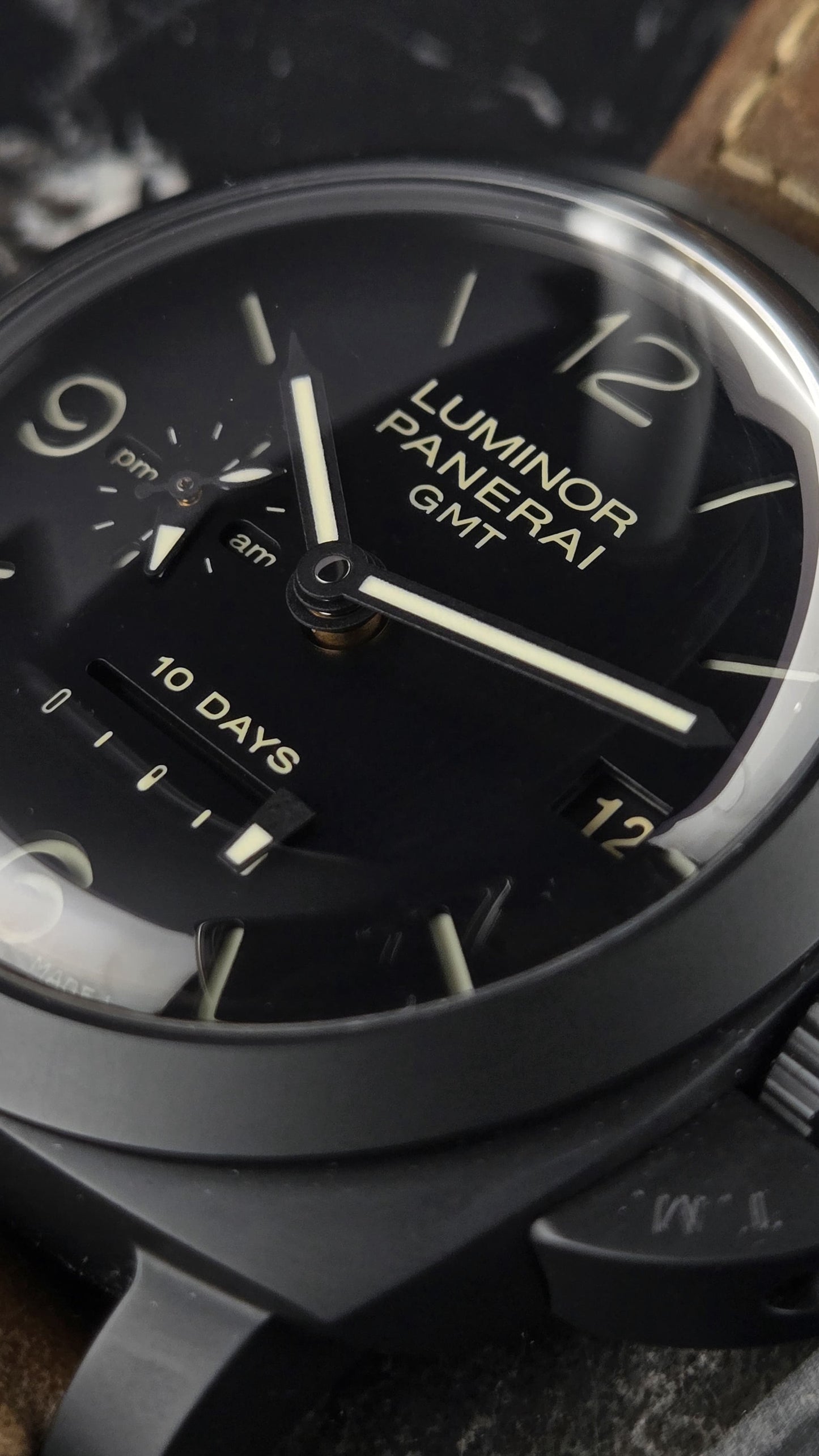 Panerai Luminor 1950 GMT Ceramica