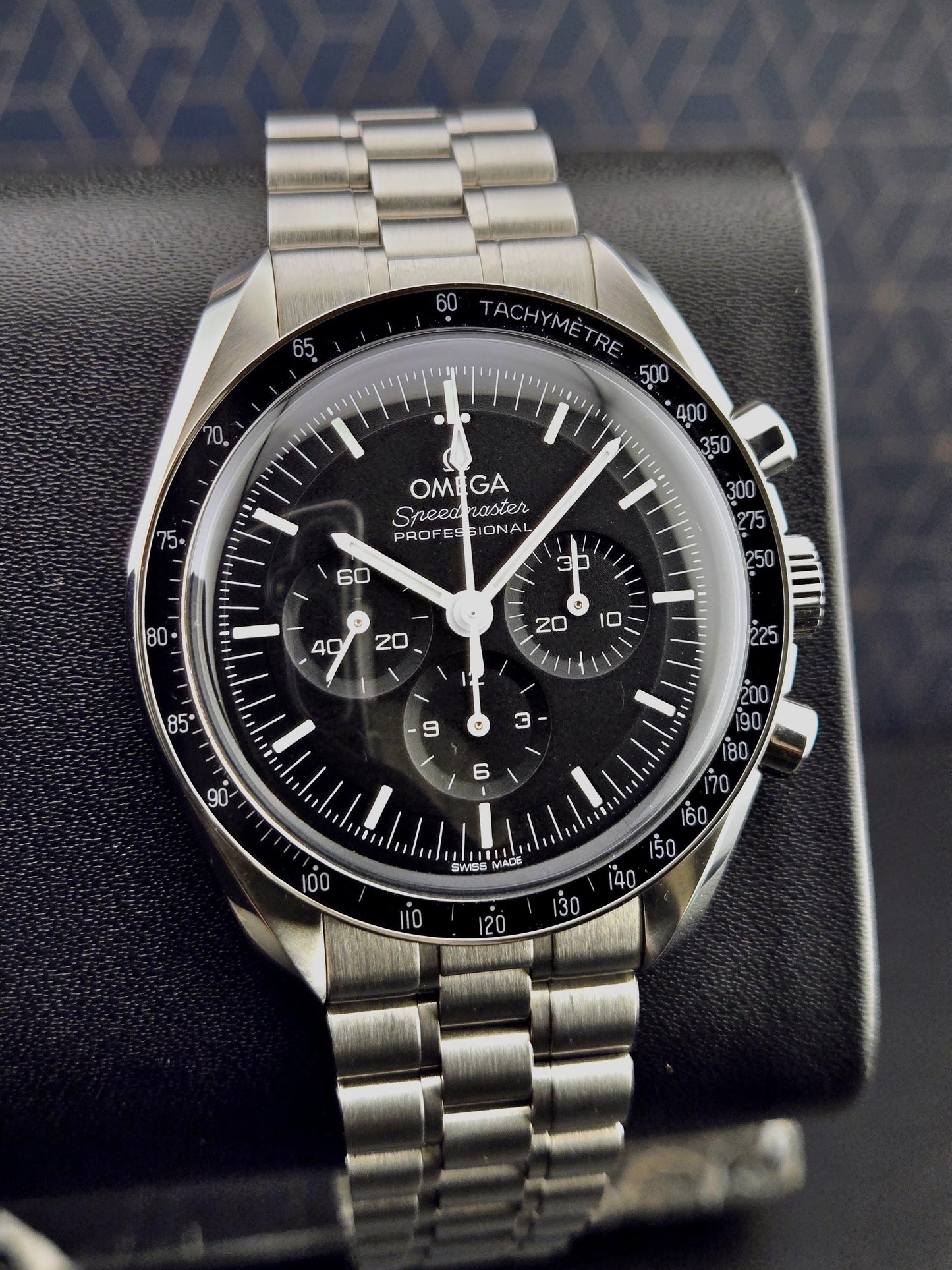 Omega Speedmaster Moonwatch Hesalite