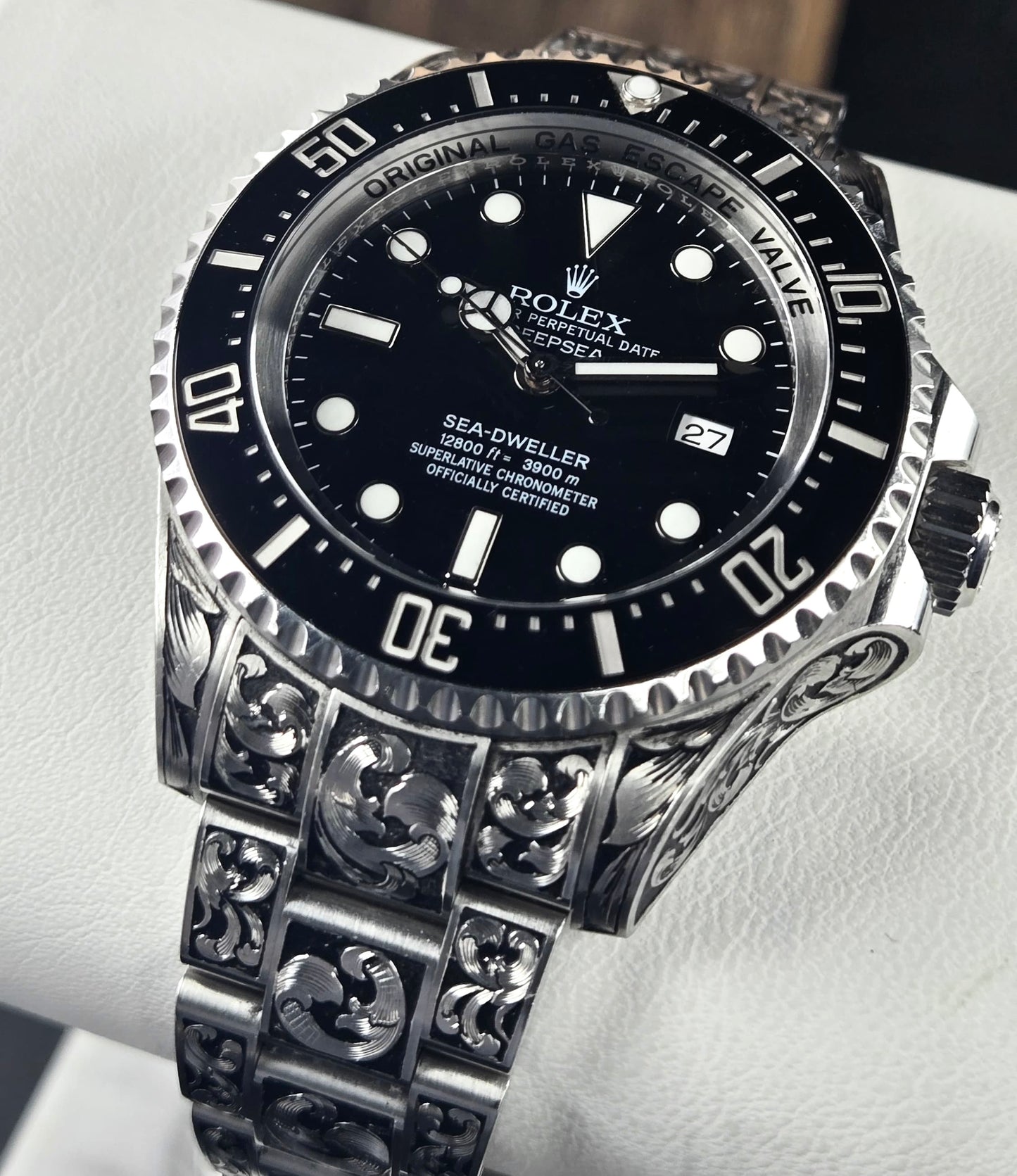 Rolex Sea Dweller Deepsea 116660 44mm Flowing Scroll Engraved