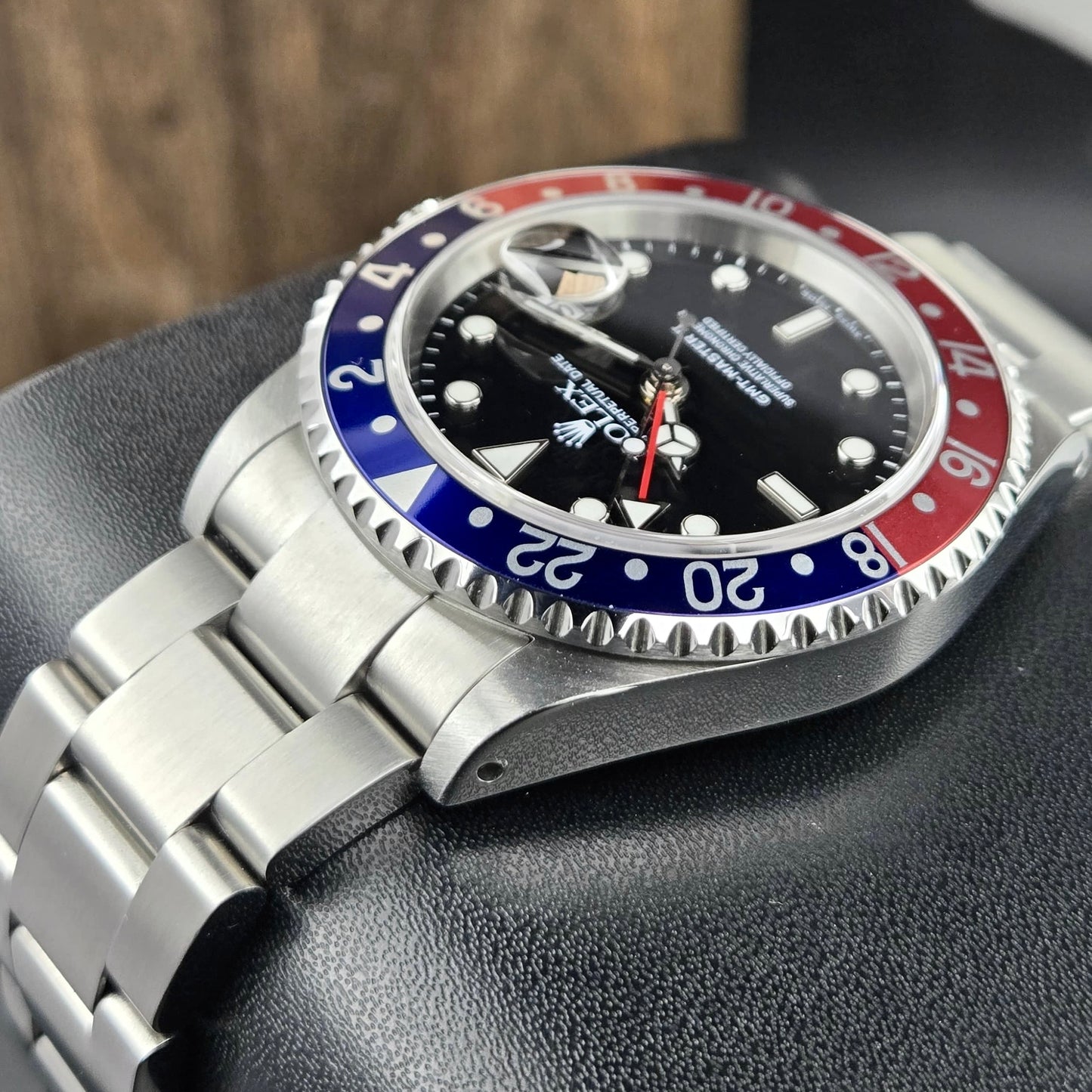 Rolex GMT Master II Pepsi 16710