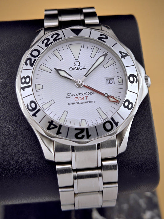 Omega Seamaster “Great White” GMT