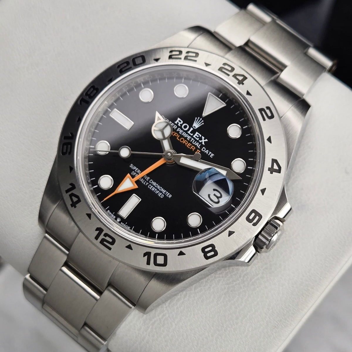 Rolex Explorer II Black Dial Oyster Bracelet 226570 Complete Set 42mm