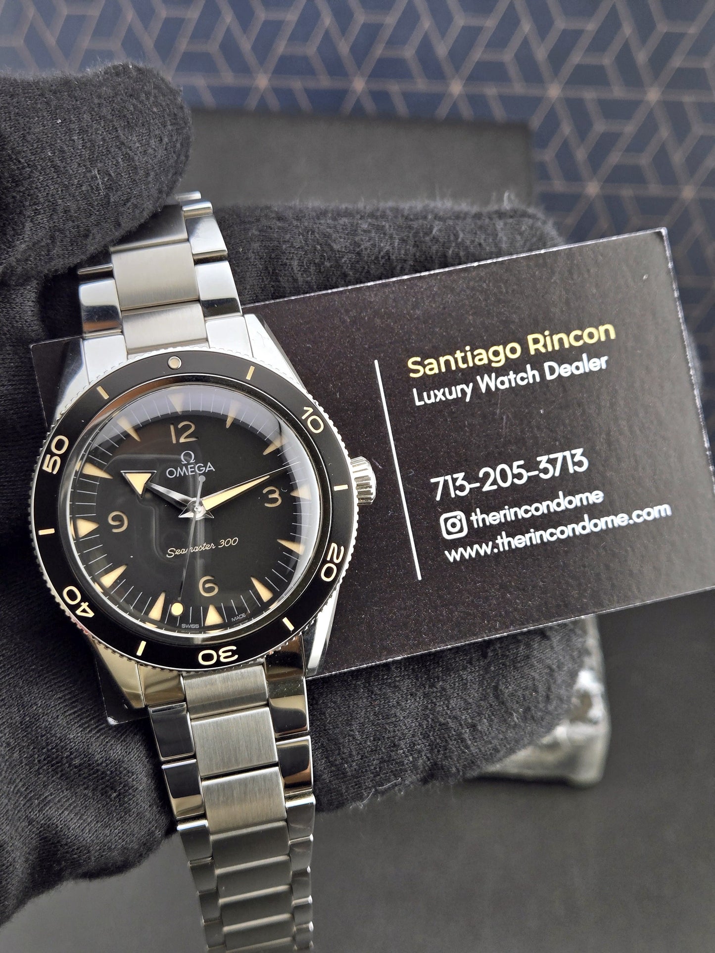 Omega Seamaster Heritage 300