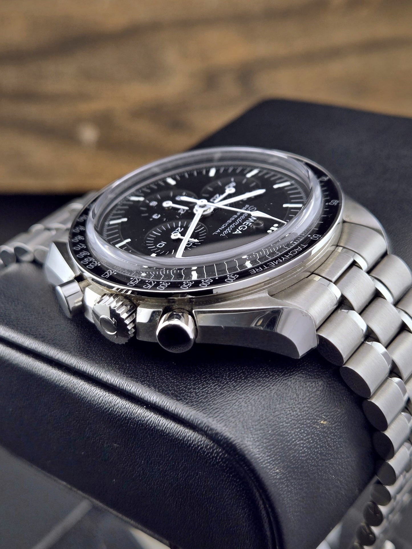 Omega Speedmaster Professional Moonwatch Sapphire Sandwich