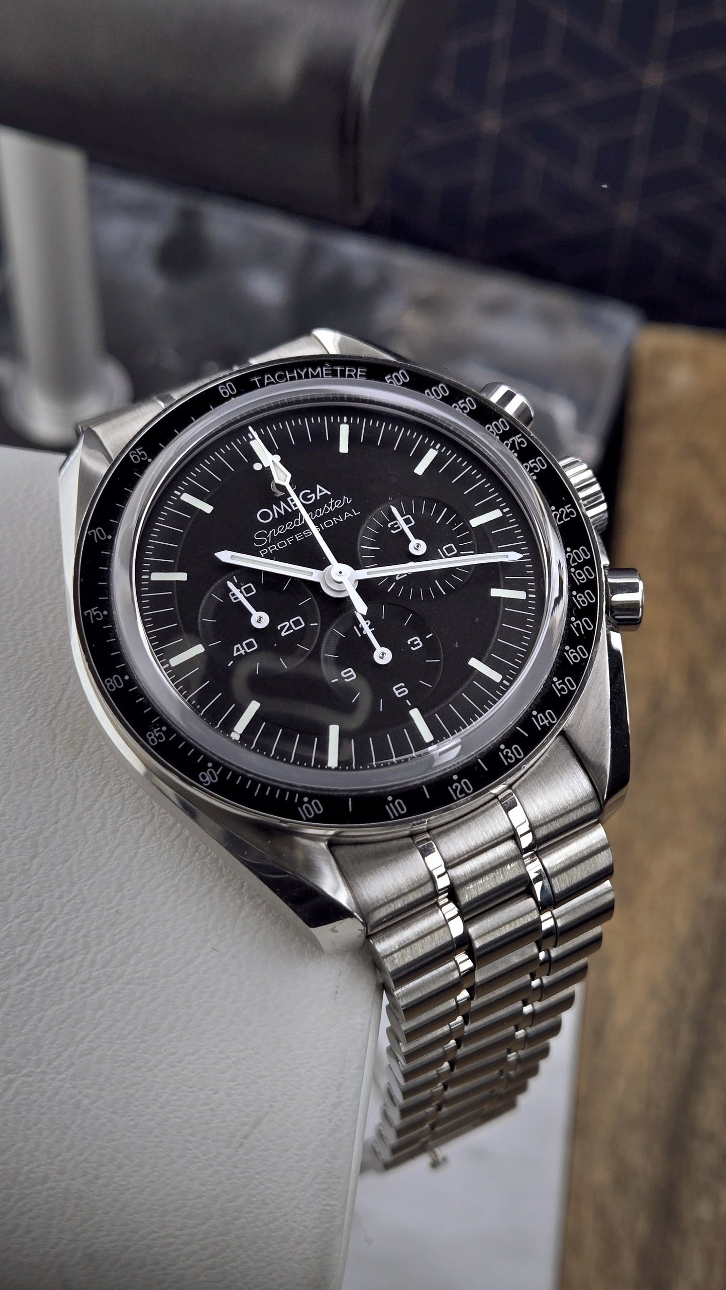 Omega Speedmaster Moonwatch Sapphire