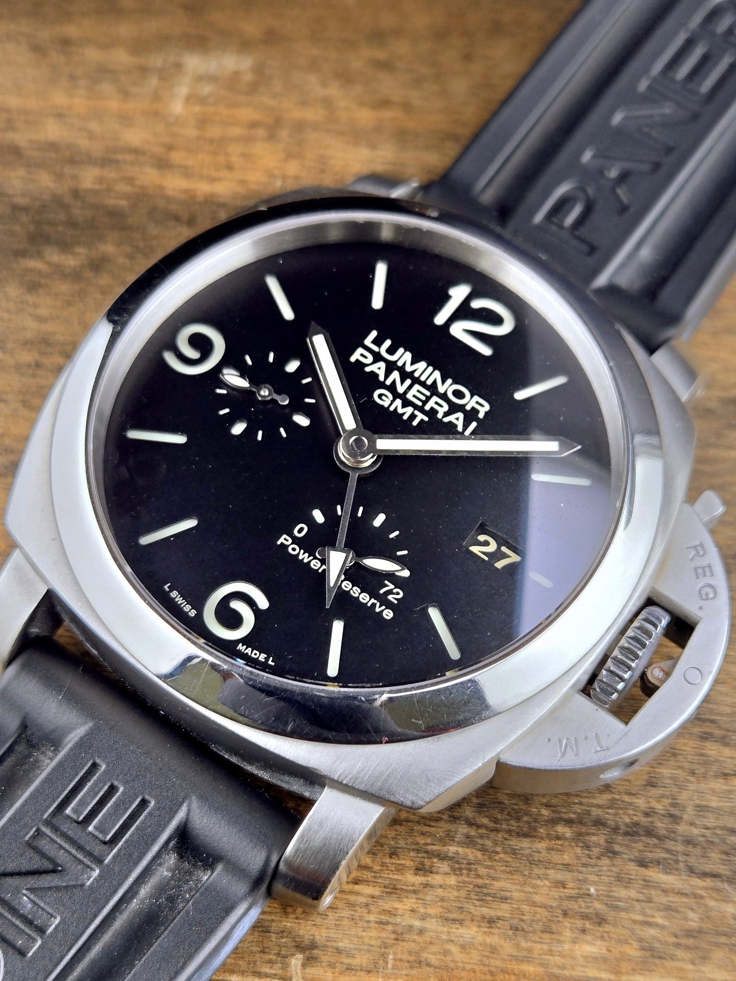 Panerai Luminor 1950 GMT