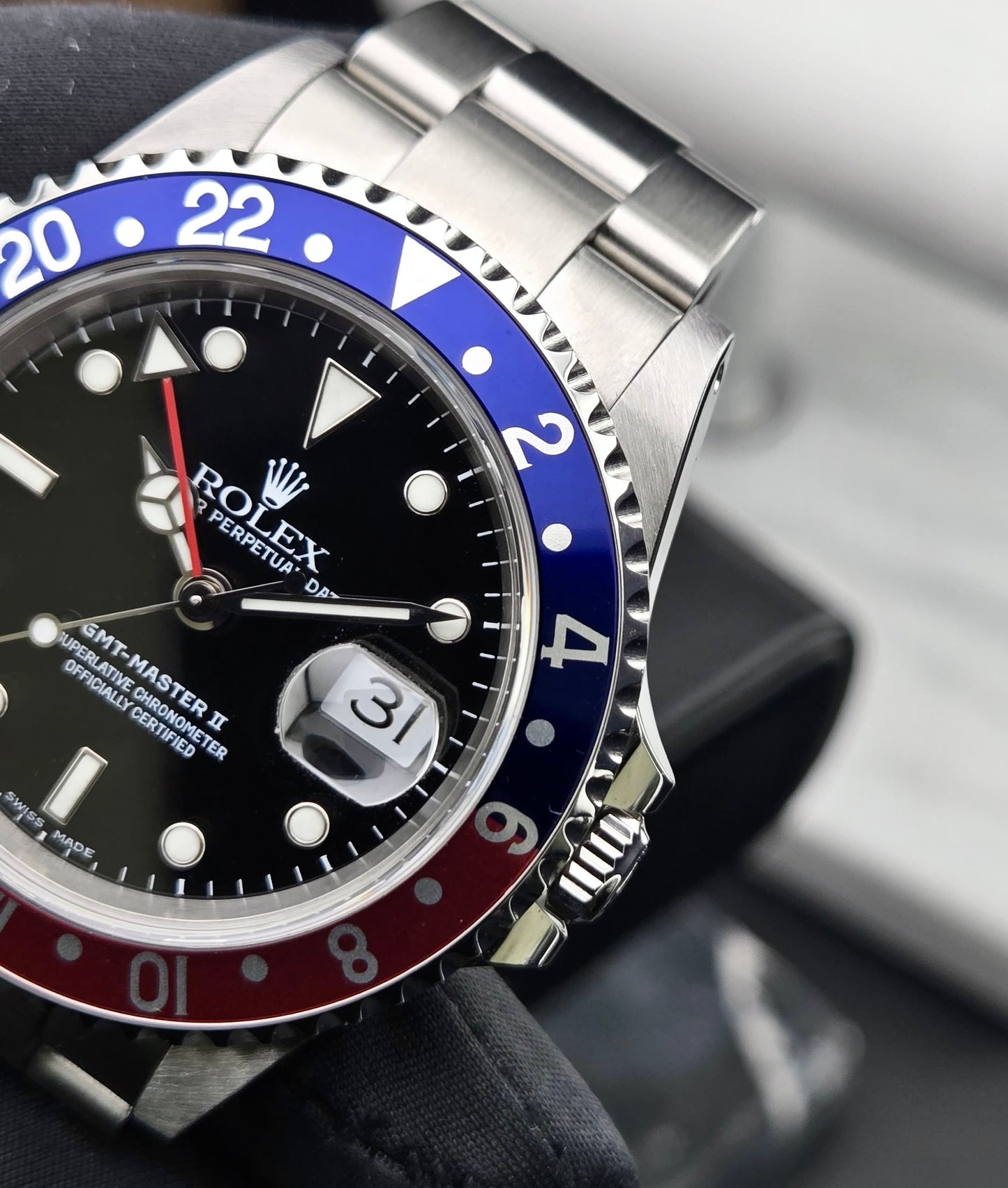 Rolex GMT Master II Pepsi 16710