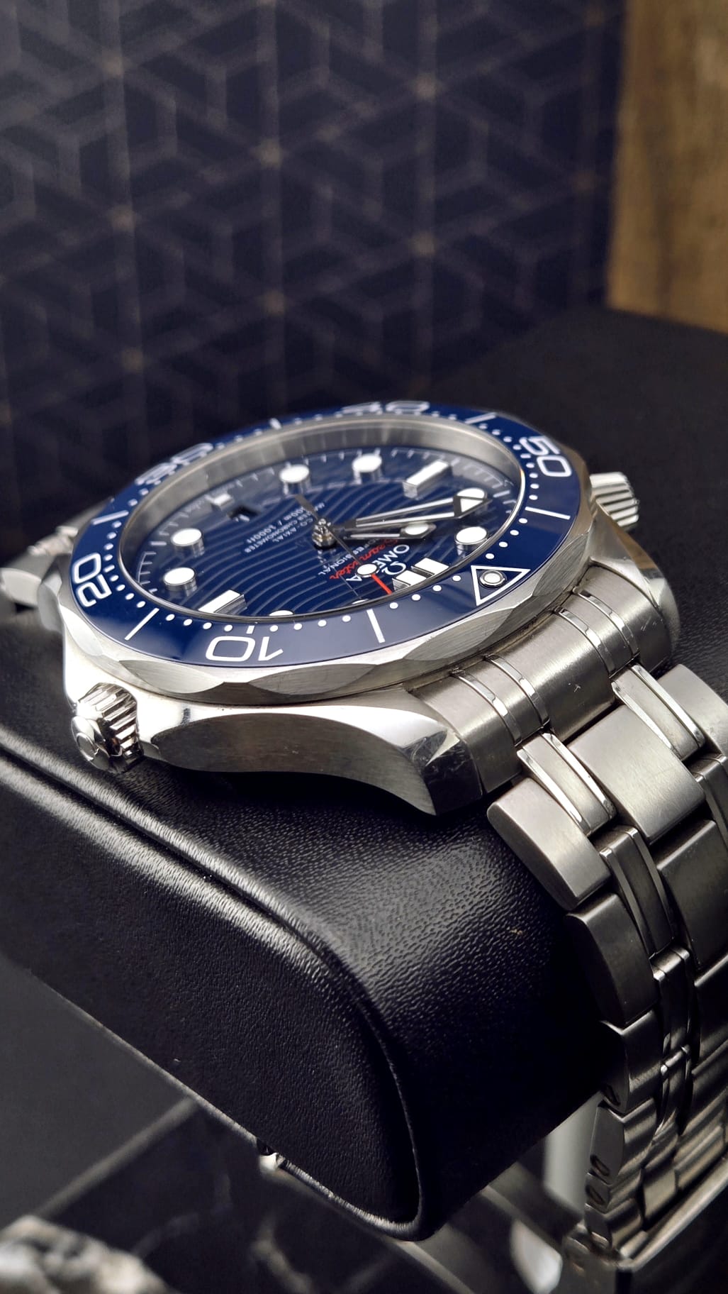 Omega Seamaster Diver 300m