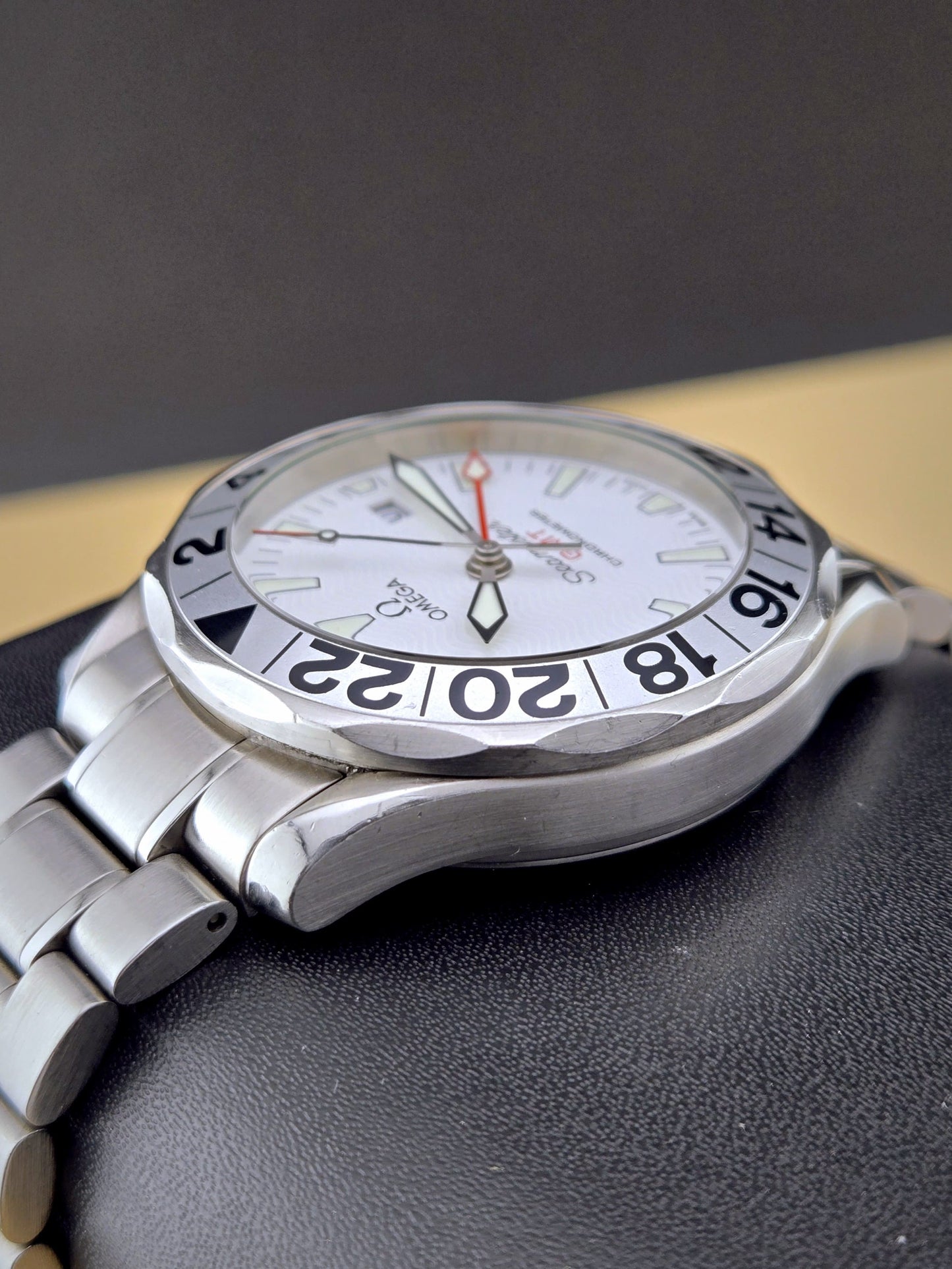 Omega Seamaster “Great White” GMT