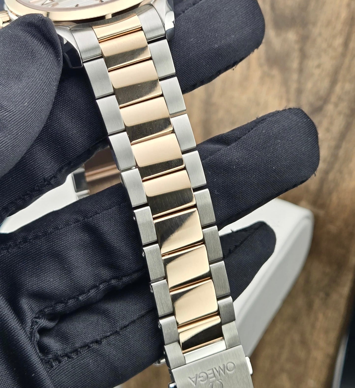 Omega Seamaster Aqua Terra Rose Gold 150m