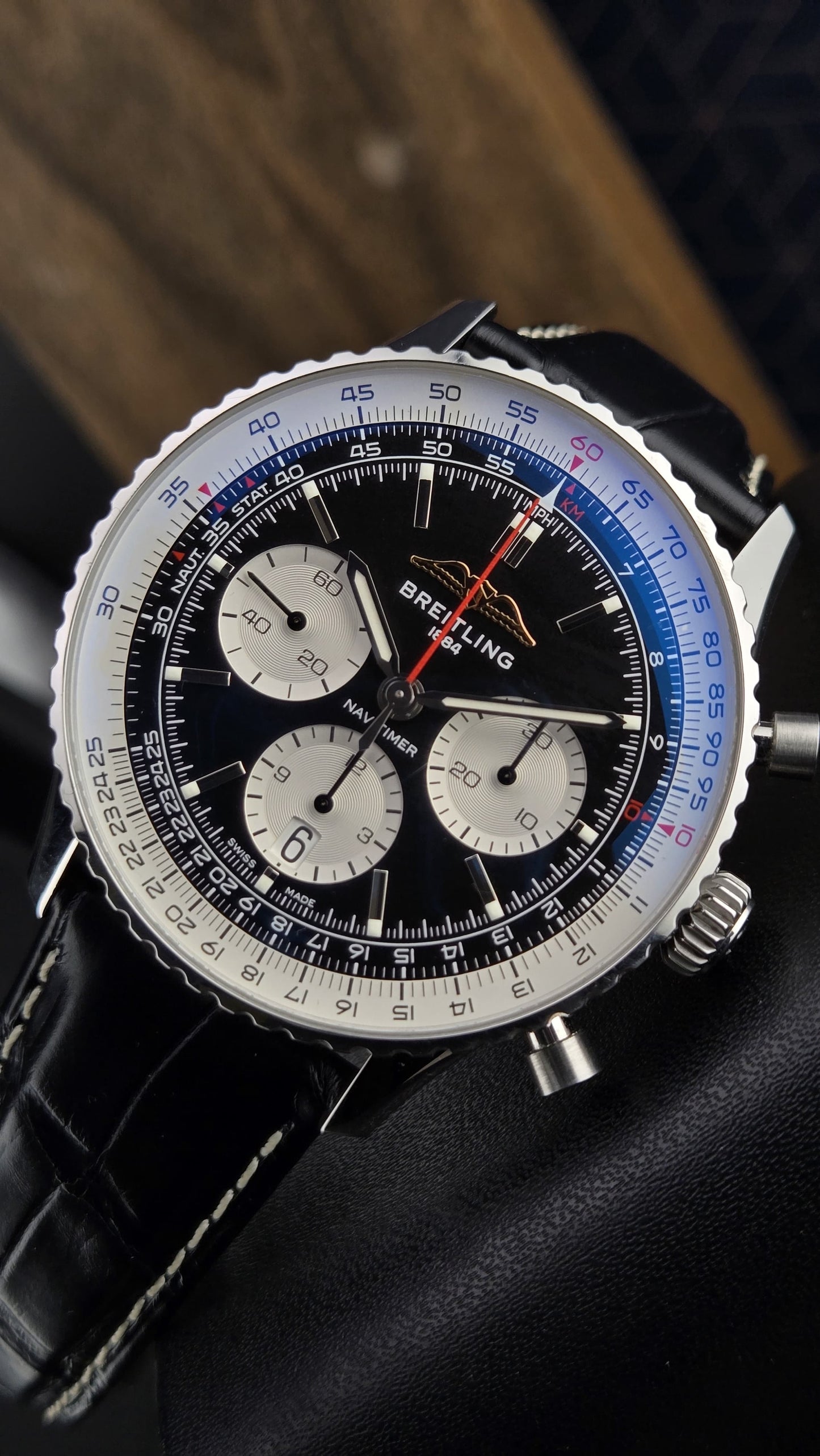 Breitling Navitimer Chronograph B01