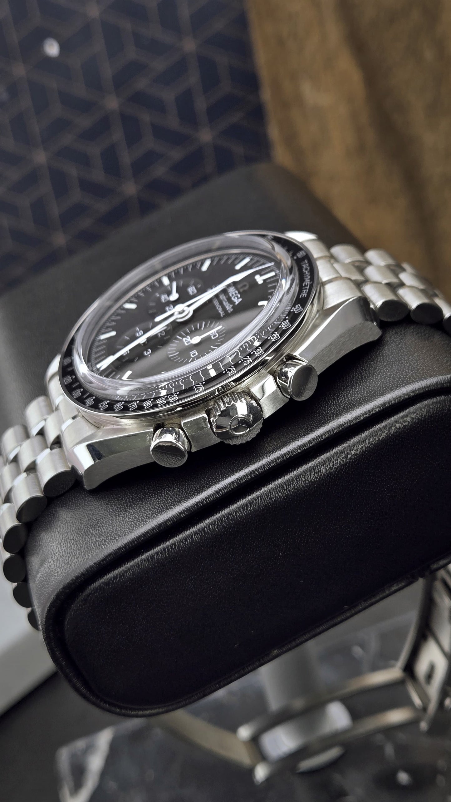 Omega Speedmaster Moonwatch Sapphire