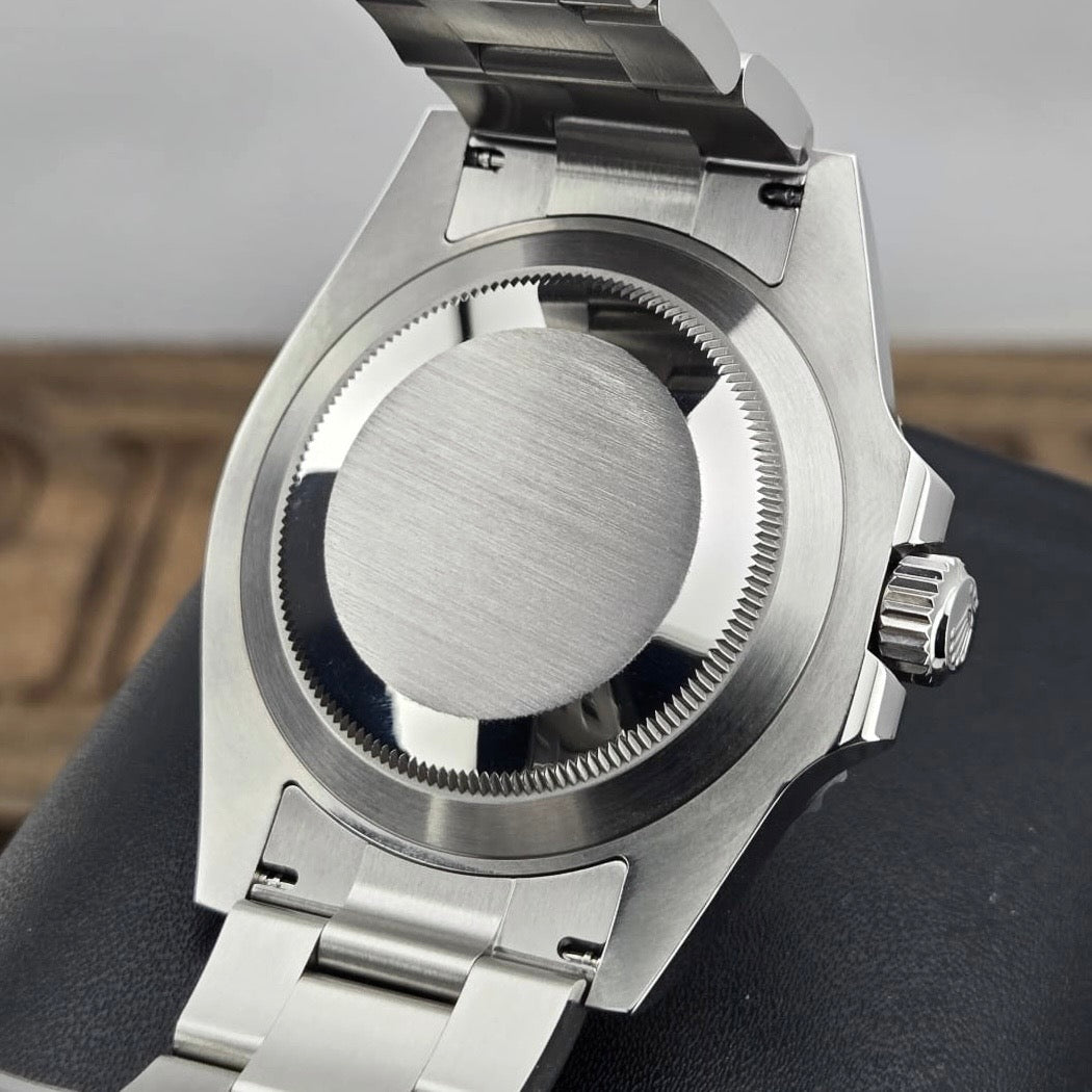 2025 Rolex Submariner Date 41mm