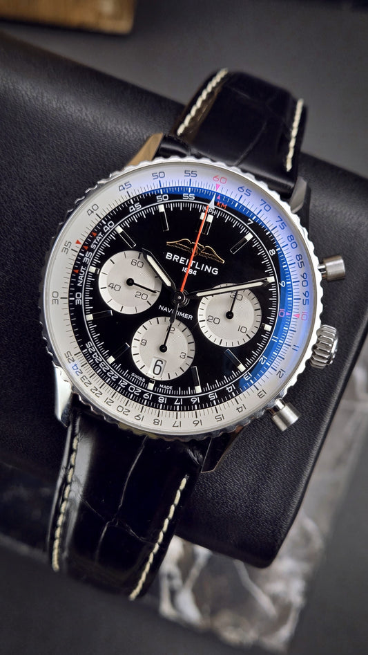 Breitling Navitimer Chronograph B01