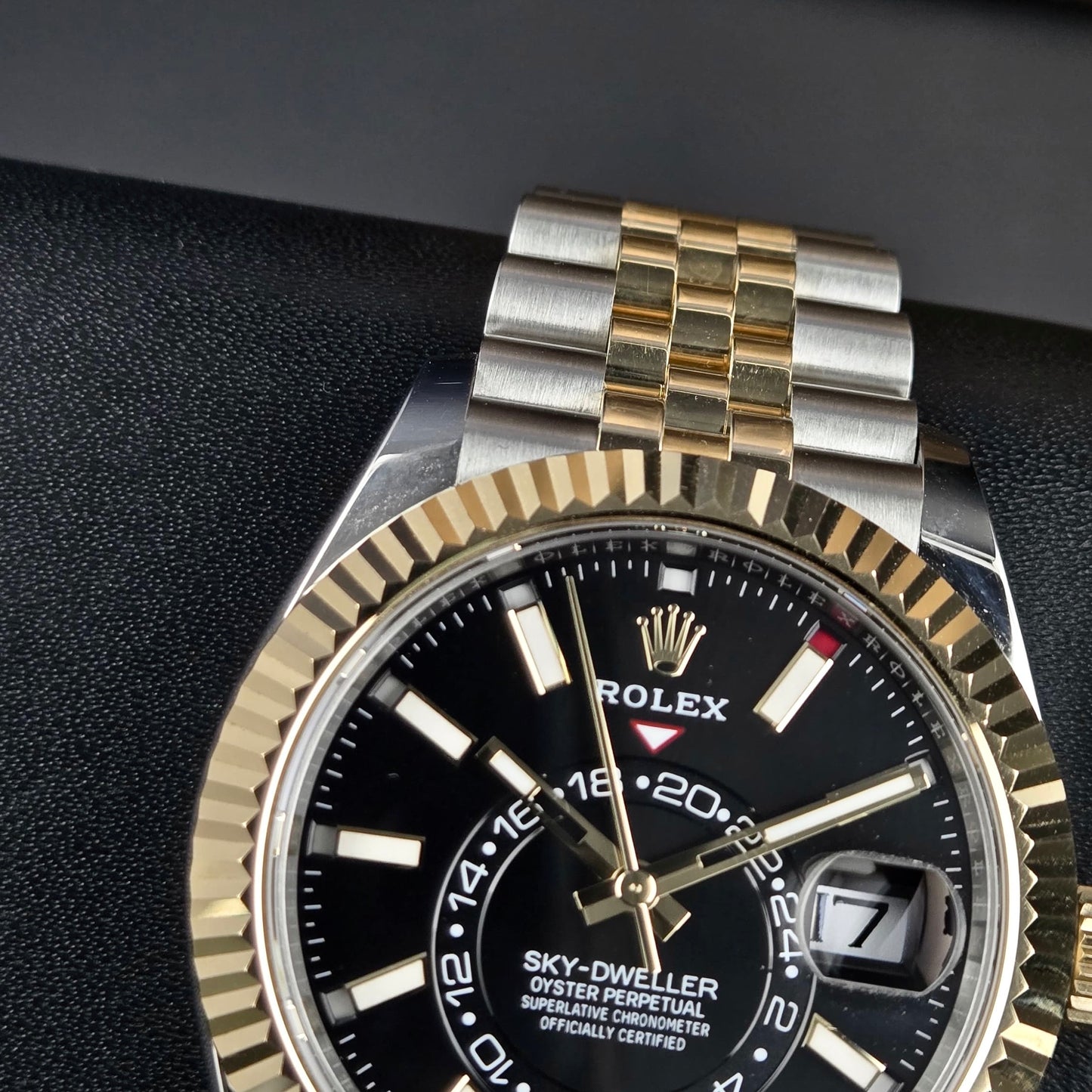 Rolex Sky-Dweller 42mm