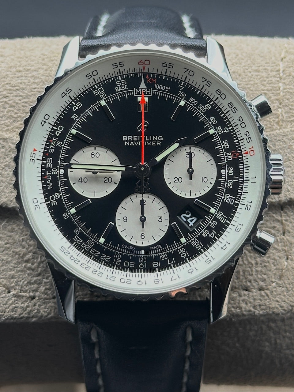 Breitling Navitimer 1 B01 Chronograph