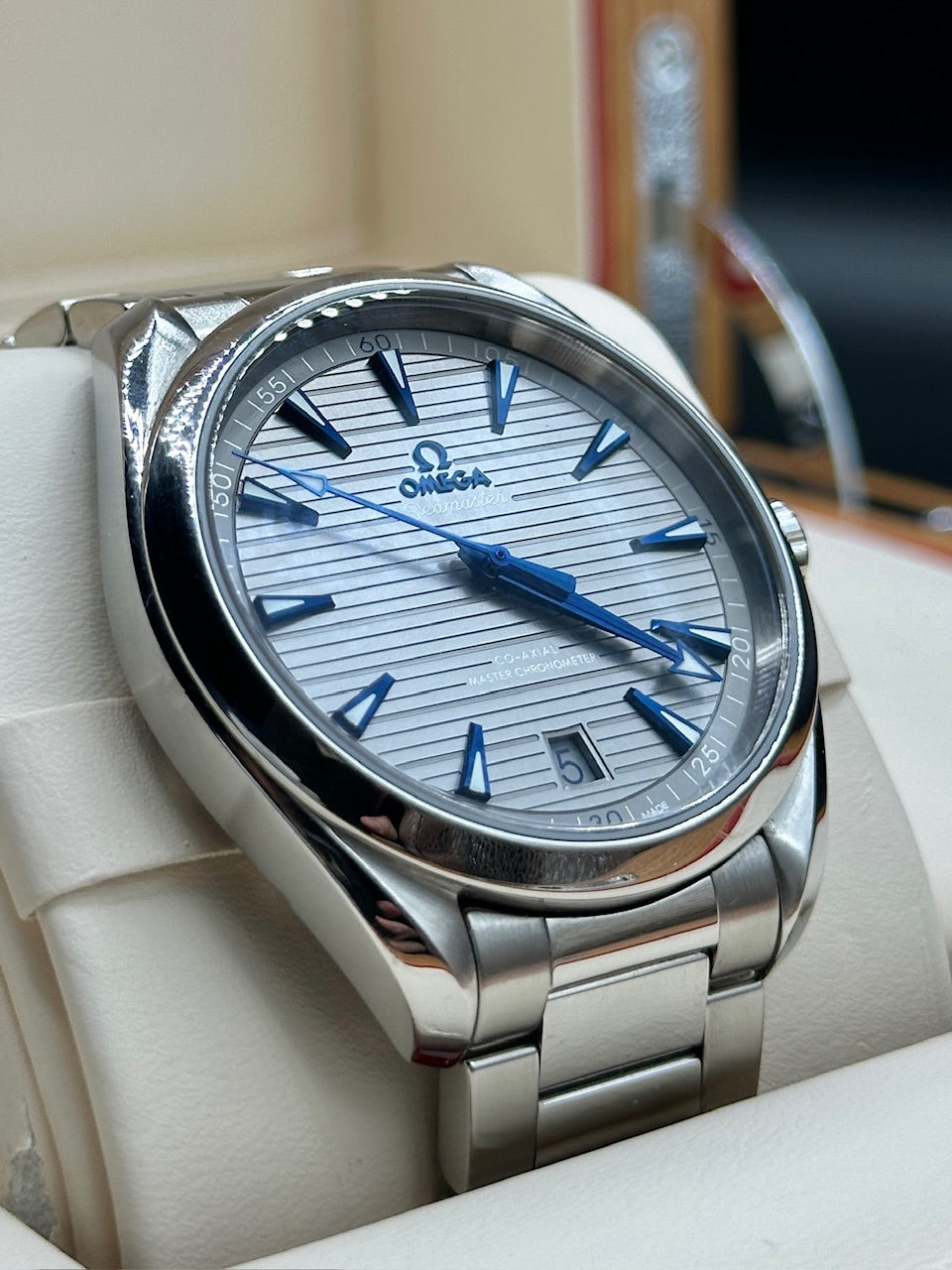 Omega Seamaster Aqua Terra 41mm