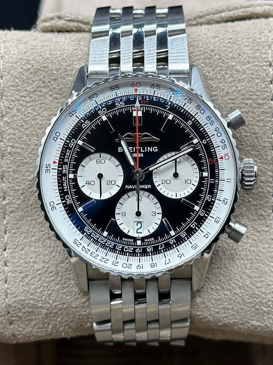 Breitling Navitimer 1 B01 Chronograph