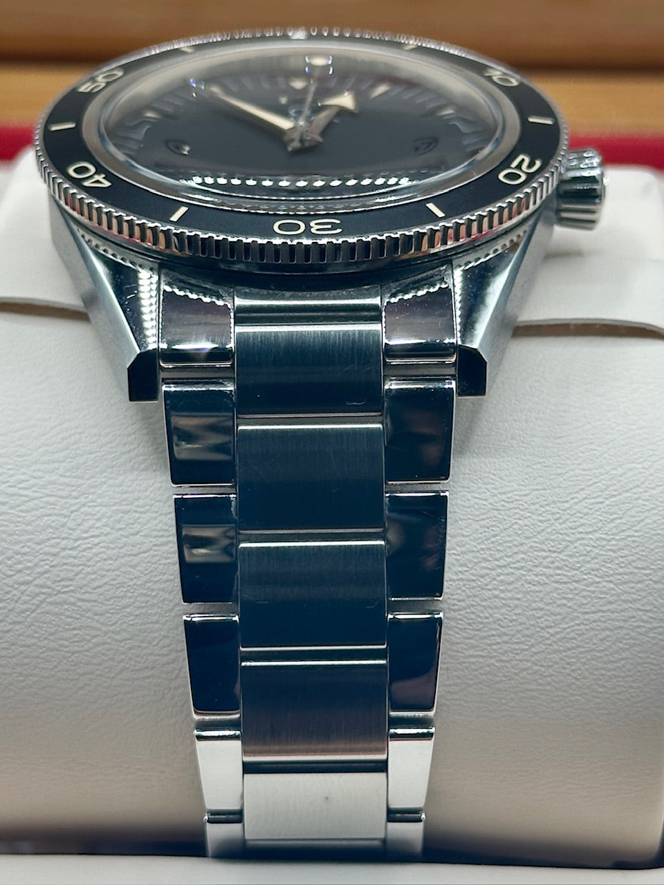 Omega Seamaster 300