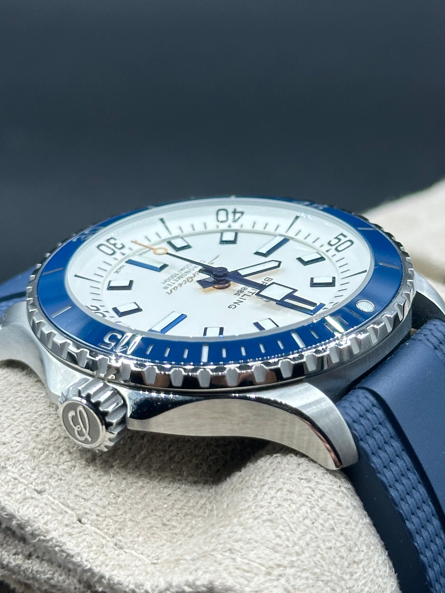 Breitling SuperOcean Automatic